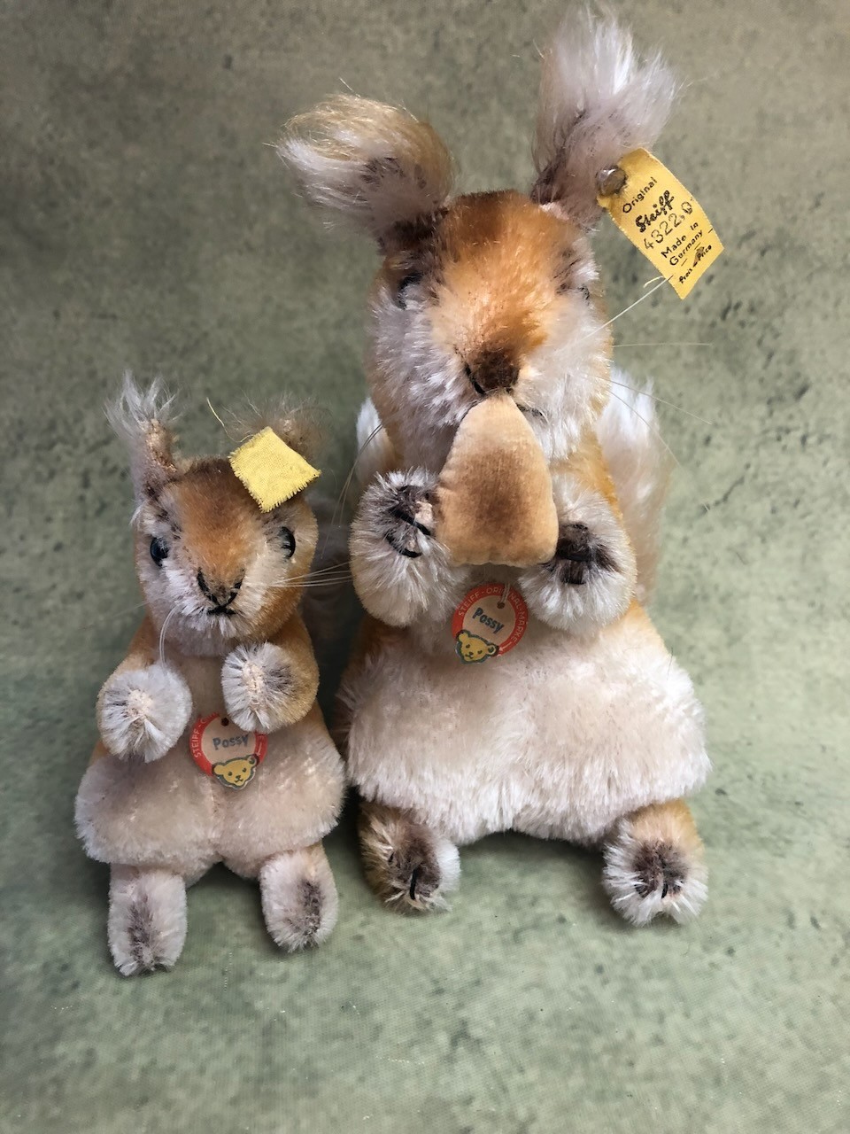 MINT 1950s Steiff Possy Squirrel & Baby Set Mohair Button Yellow Tag Chest ID\'s MINT 1950s Steiff Possy Squirrel & Baby Set Mohair Button Yellow Tag Chest ID\'s