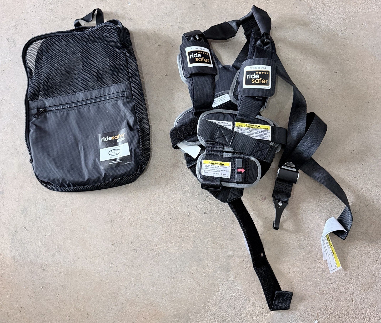 RideSafer Delight Travel Safety Vest Harness Gen 5 Black XS 22-40 lbs JD14101BLG
