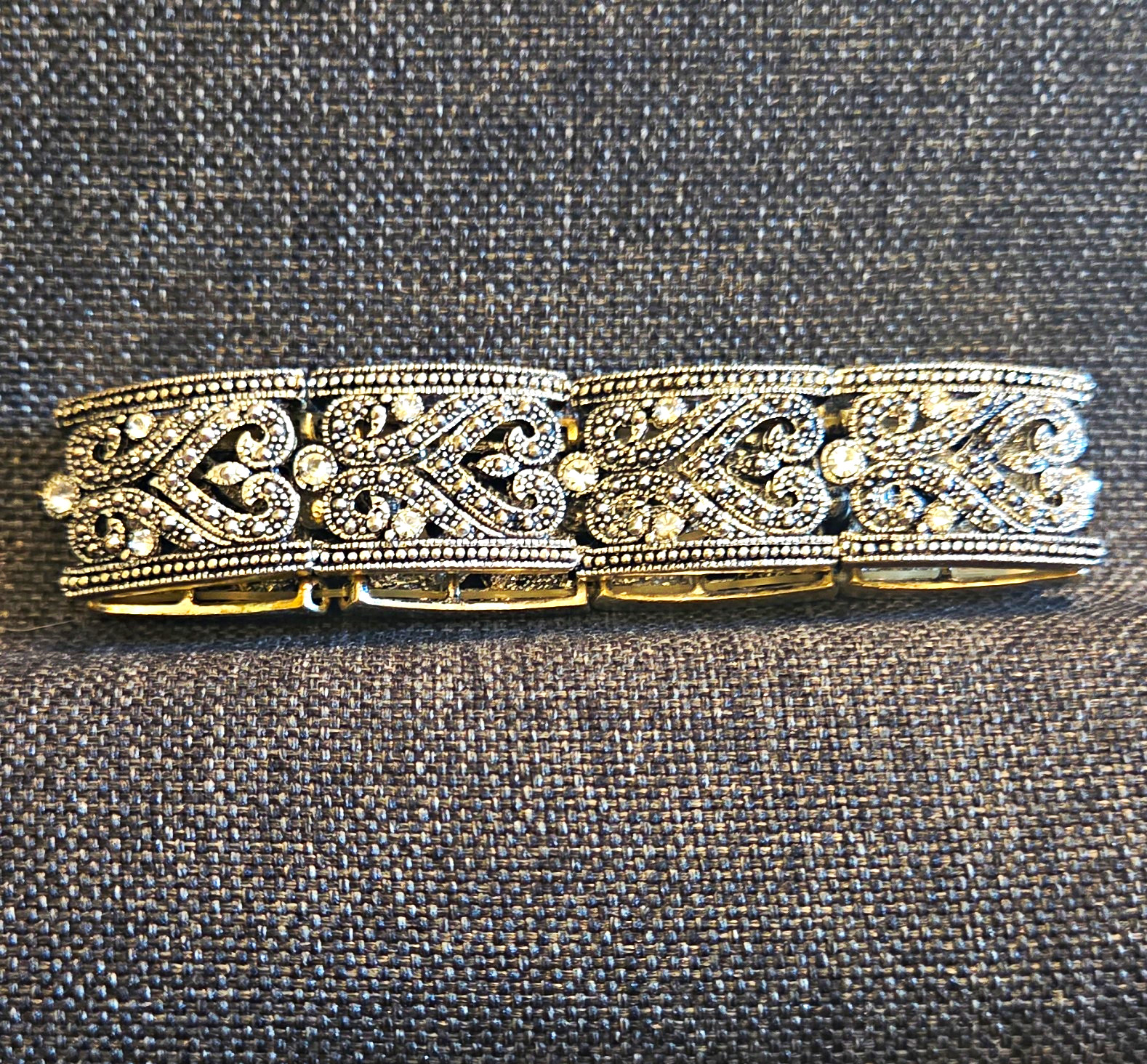 Premier Designs Signed Silver Tone Filigree Link Bracelet Clear Rhinestones Box Premier Designs Signed Silver Tone Filigree Link Bracelet Clear Rhinestones Box
