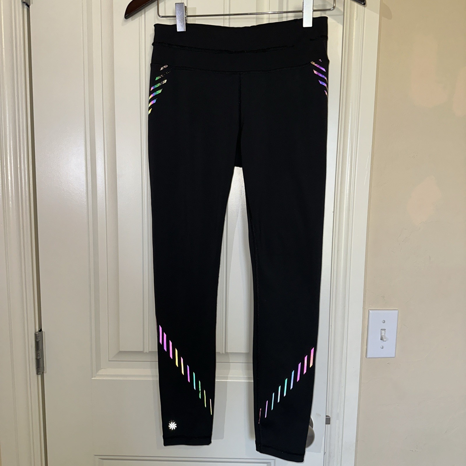 Athleta Black Spectrum Sonar Reflective 7/8 Tights XS