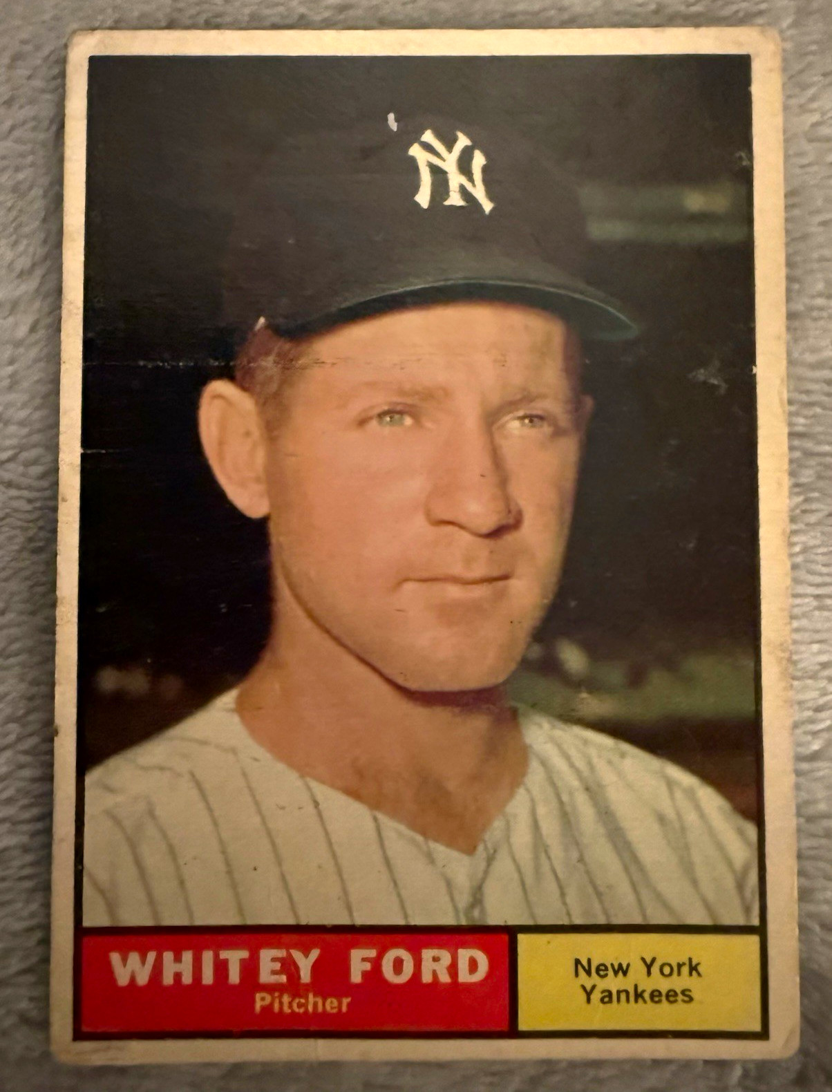 1961 Topps Baseball #160 Whitey Ford New York Yankees  Hall of Fame Pitcher 