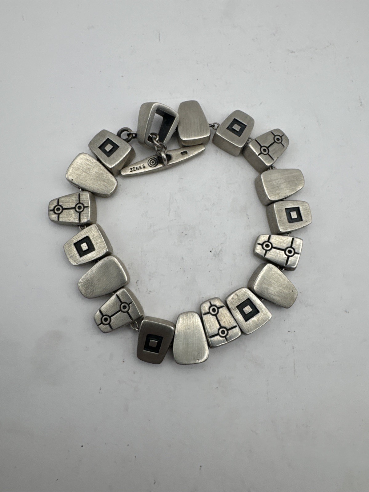 Vintage Lisa Jenks Oxidized 925 Brushed Sterling Silver Heavy Toggle Bracelet