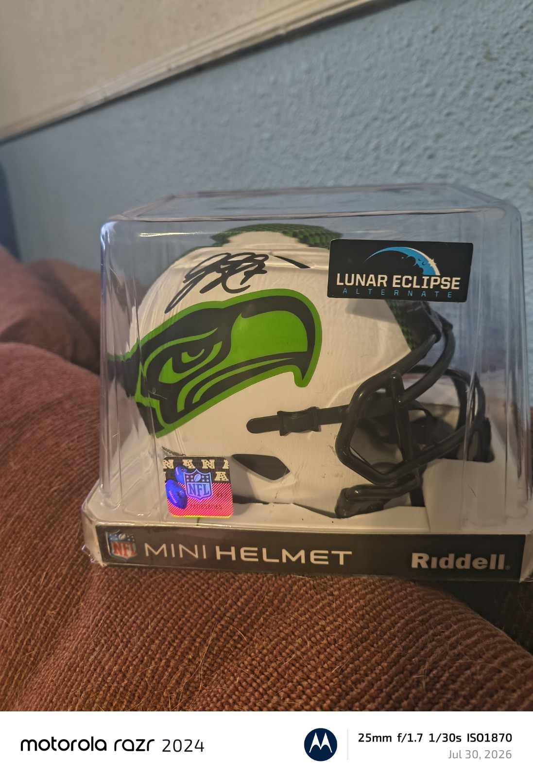Geno Smith Signed Seattle Seahawks Lunar Eclipse Mini Helmet JSA Witness Players Geno Smith Signed Seattle Seahawks Lunar Eclipse Mini Helmet JSA Witness Players