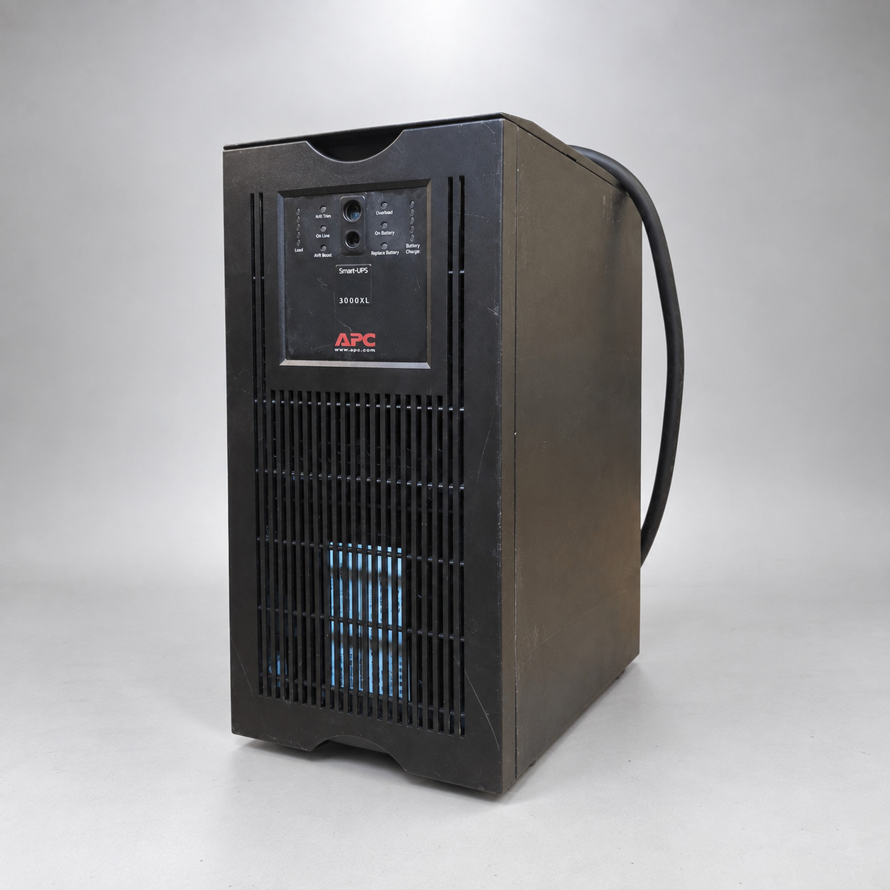 APC SUA3000XL Smart-UPS 3000VA 2700W 120V UPS Battery Backup NO BATTERIES