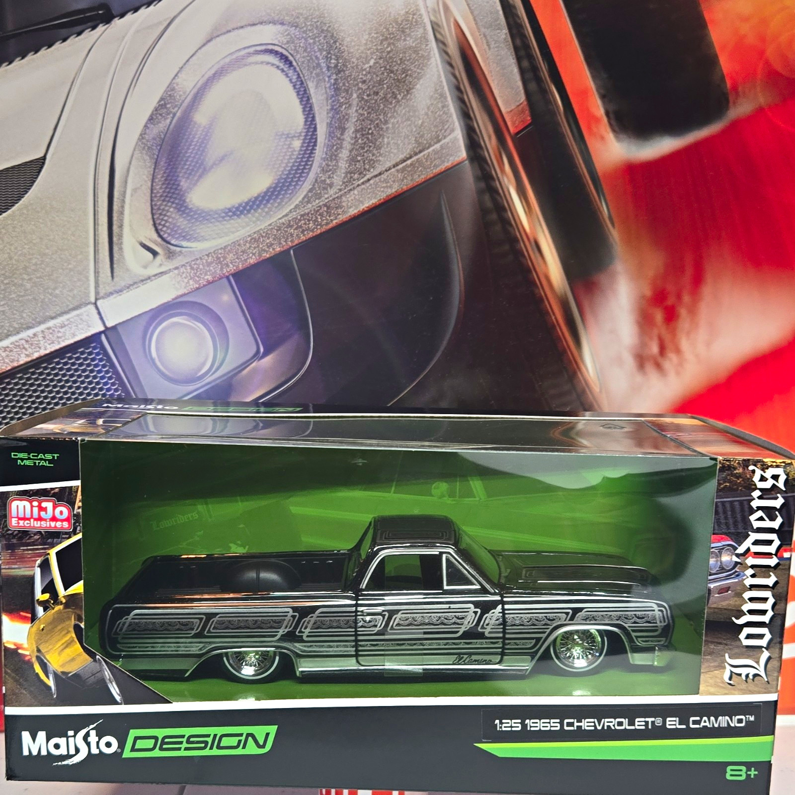 Maisto Design MiJo Exclusives Lowrider 1:25 1965 Chevy El Camino Black/Silver