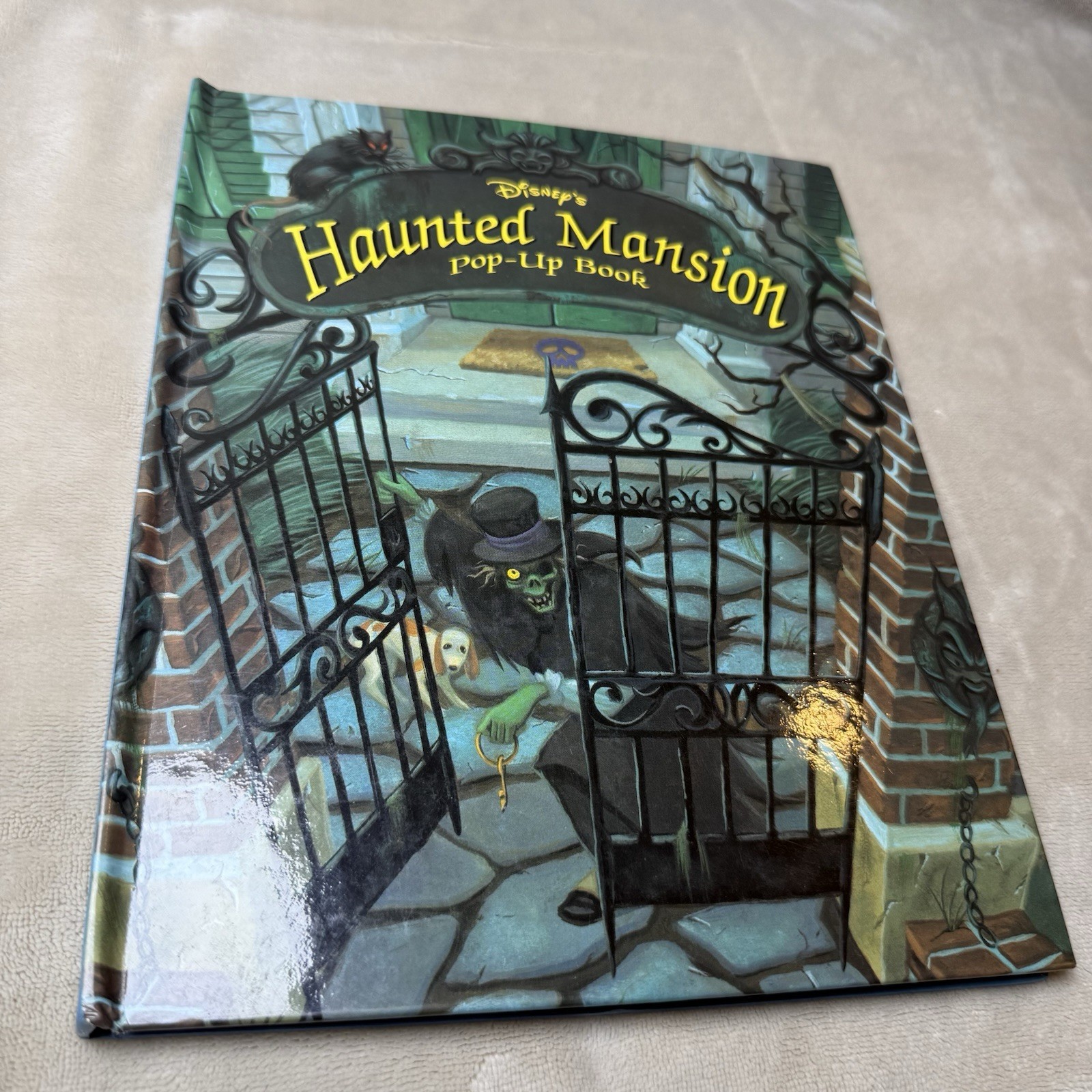 Vintage Disney The Haunted Mansion Pop-Up Halloween Book 1994 Disney Press 1st E