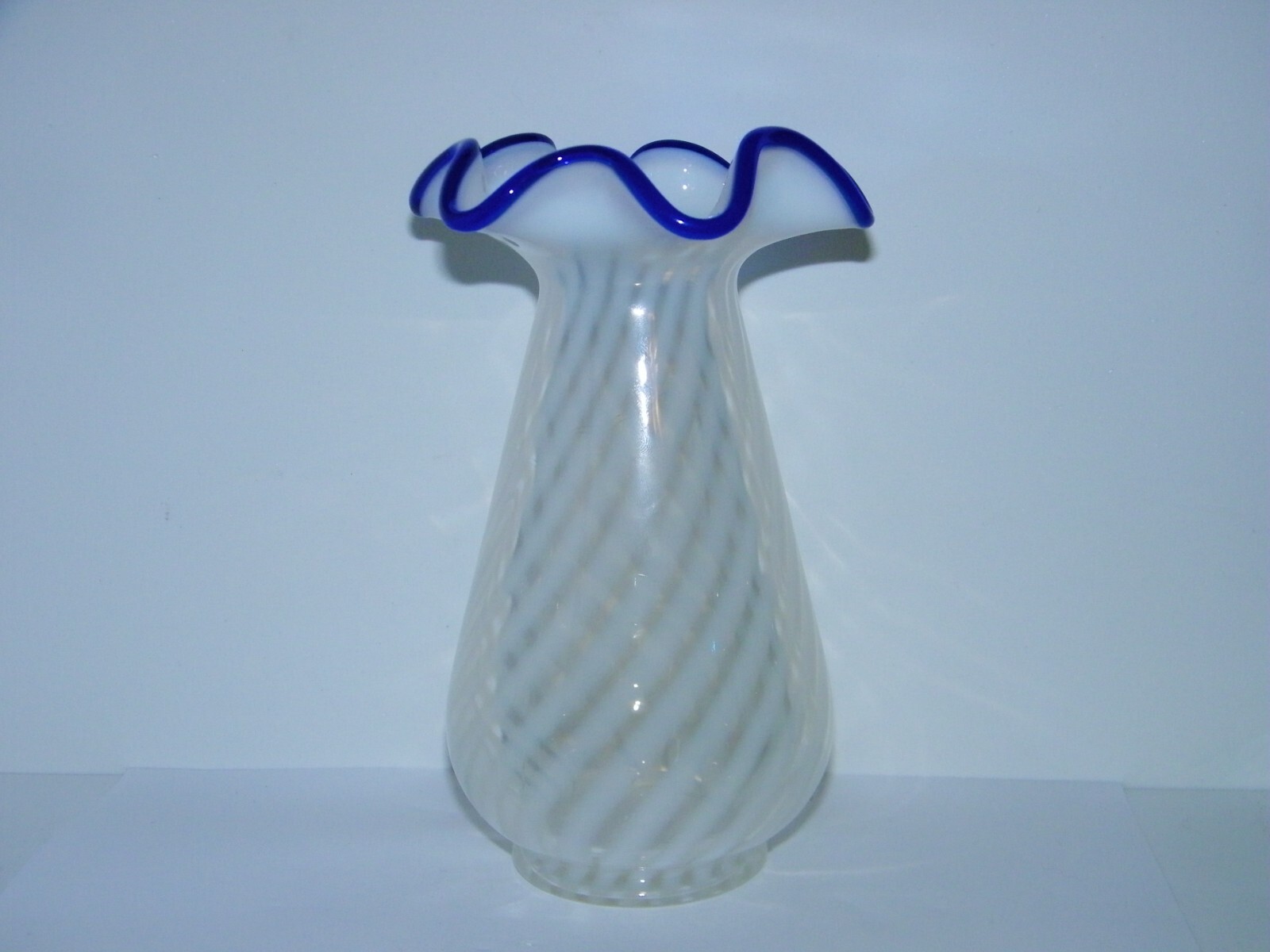 Fenton 80th Vase Spiral Optic Blue Ridge Cobalt Wavy Ruffle Edge Crest Fenton 80th Vase Spiral Optic Blue Ridge Cobalt Wavy Ruffle Edge Crest