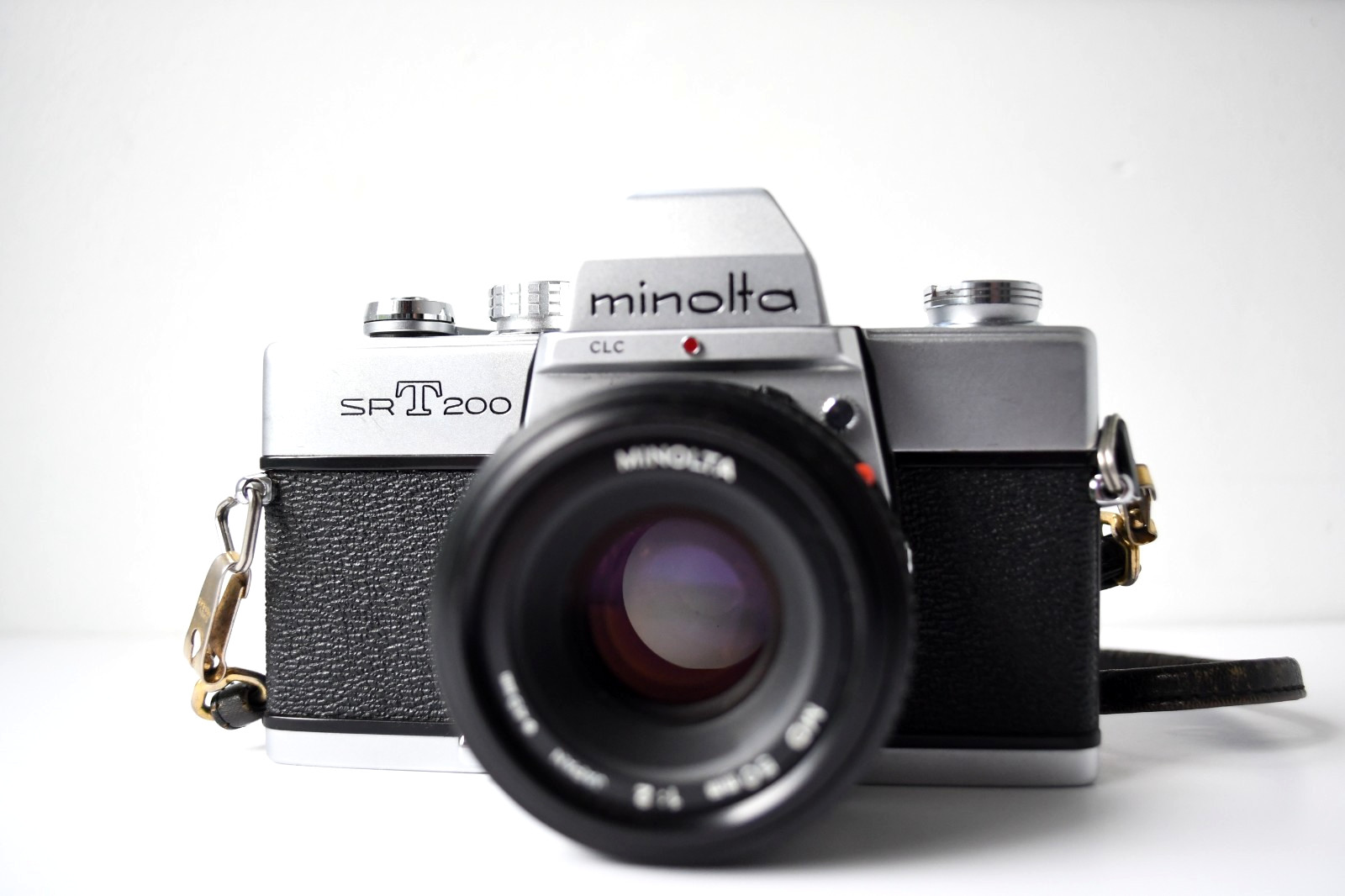 Minolta SRT200 Film Camera  and 50mm f/2 Lens Tested IGC Vintage Minolta