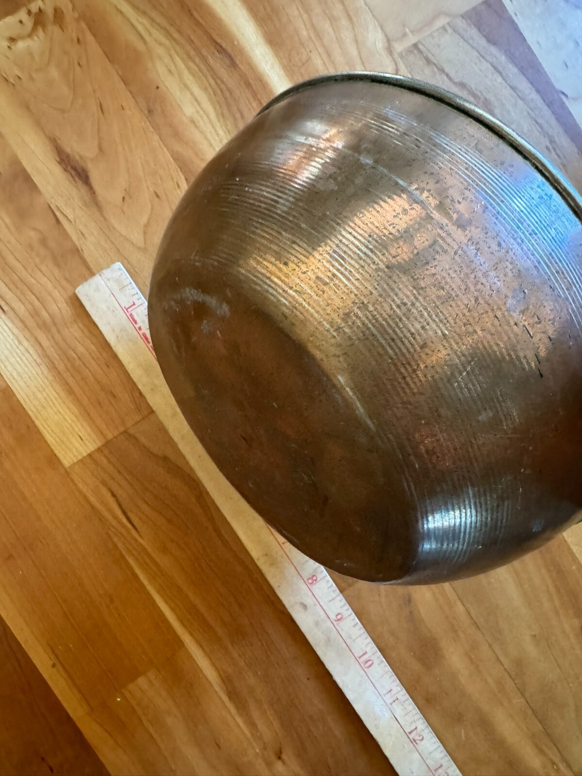 A Superb Antique Vintage Solid Copper Handmade Small Mixing Bowl 7.5\