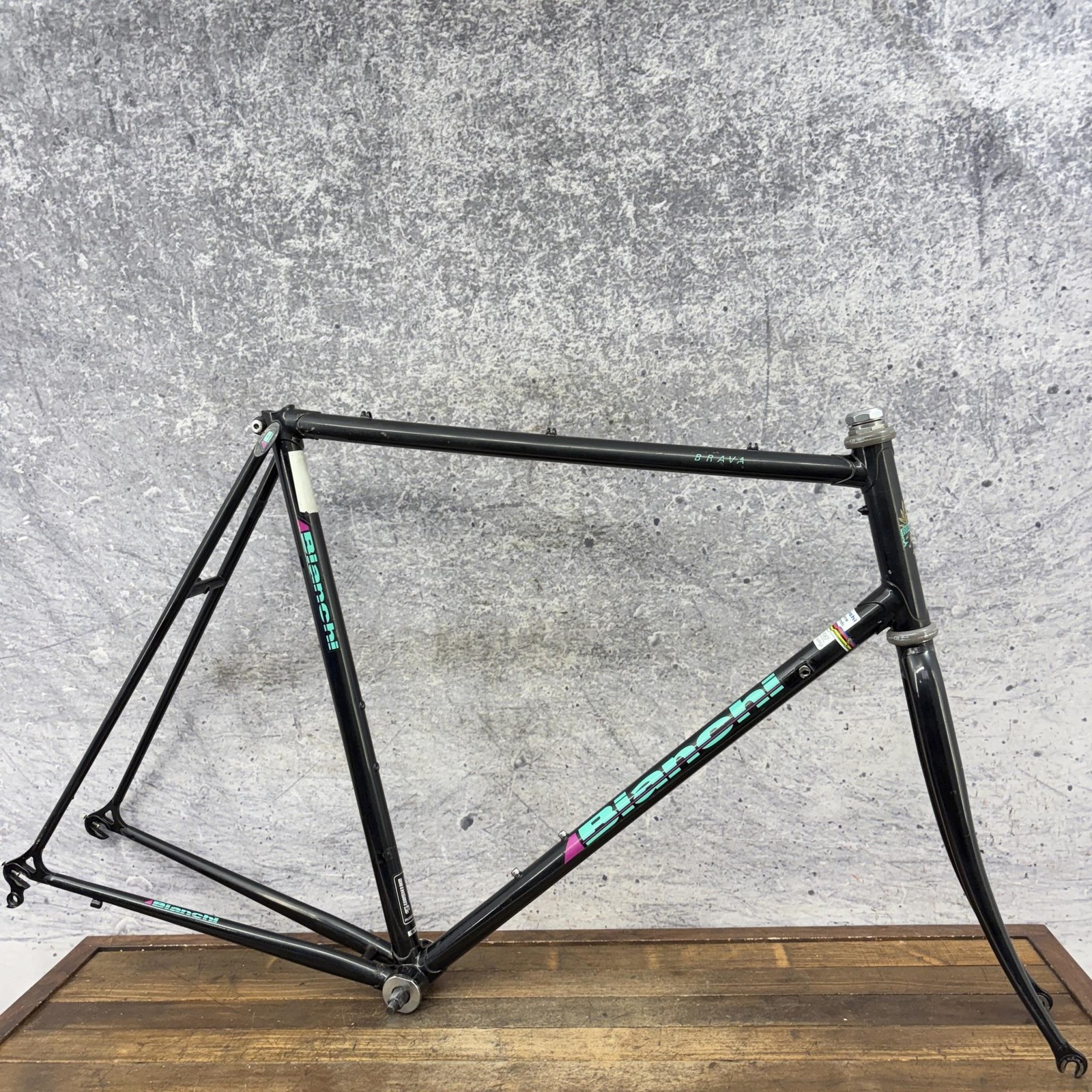 Vintage Bianchi Brava Road Bike Frame 59cm Lugged Steel Celeste 700c 126mm