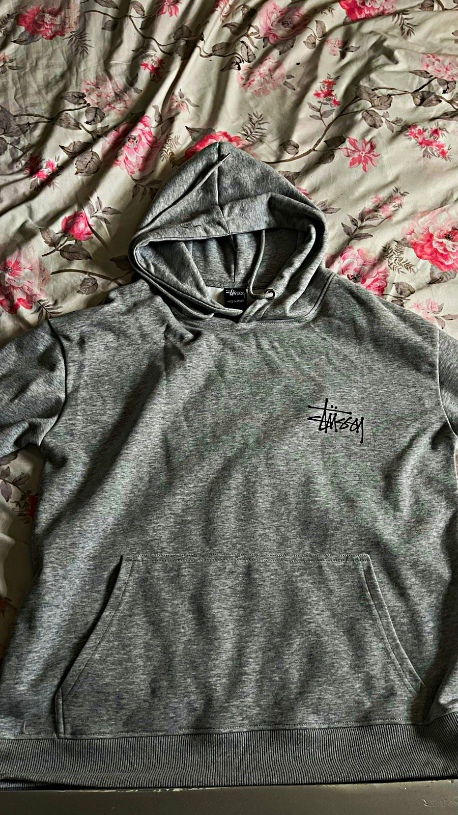 Stussy Men’s Gray Cotton Pullover Hoodie M Logo Front Pouch Pocket