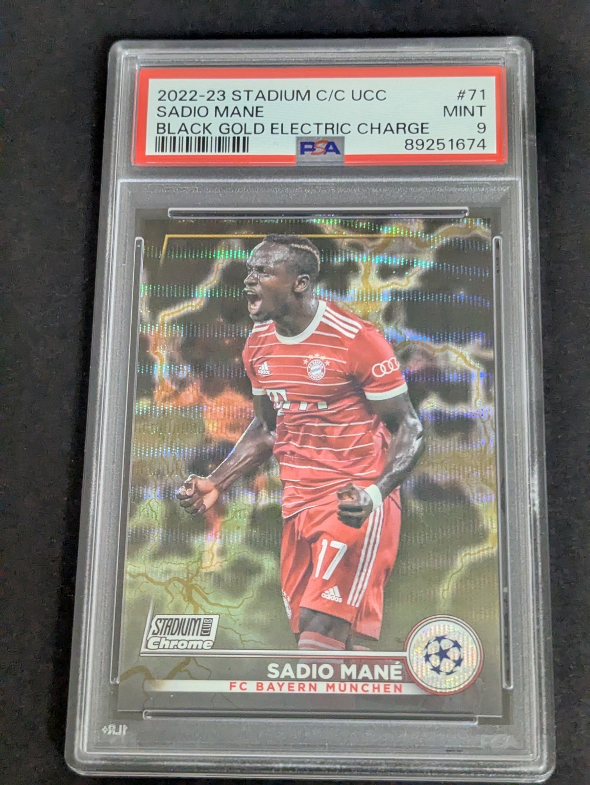 2022-23 Sadio Mane Topps Stadium Club Chrome Black Gold Electric /35 PSA 9 Pop 1 2022-23 Sadio Mane Topps Stadium Club Chrome Black Gold Electric /35 PSA 9 Pop 1