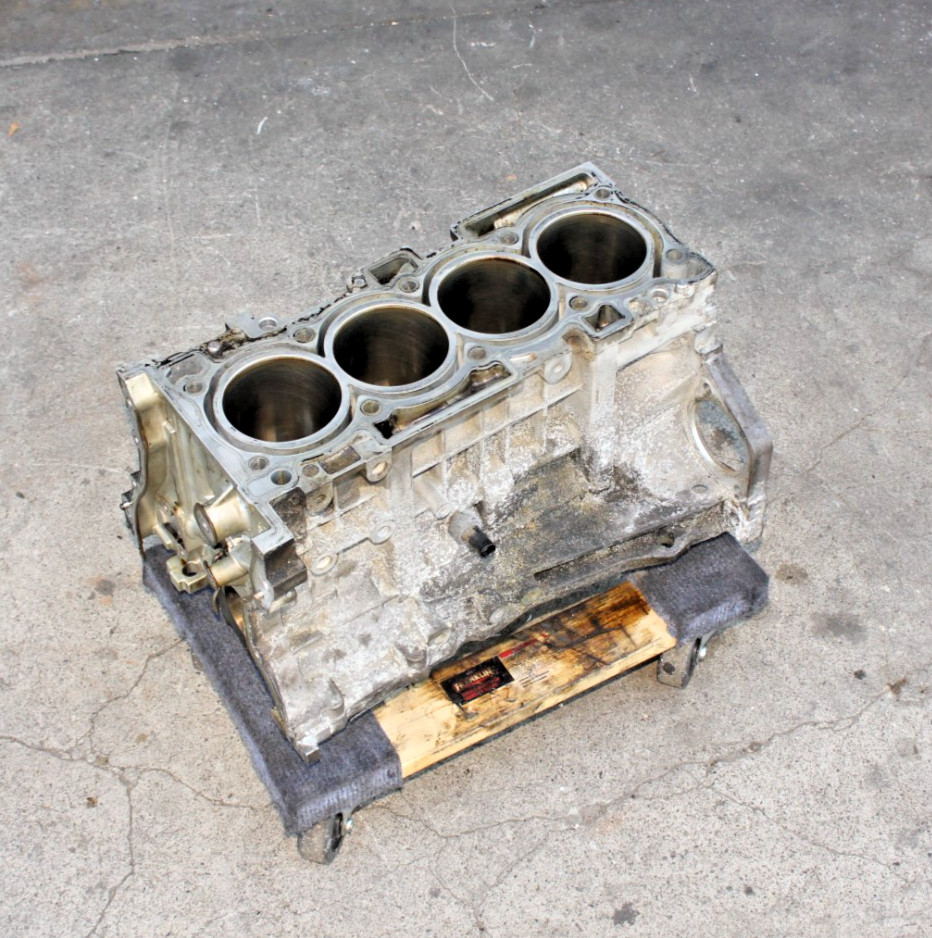 OEM G4KJ engine cylinder block for 2015-2018 Kia Sorento 2.4l theta 2