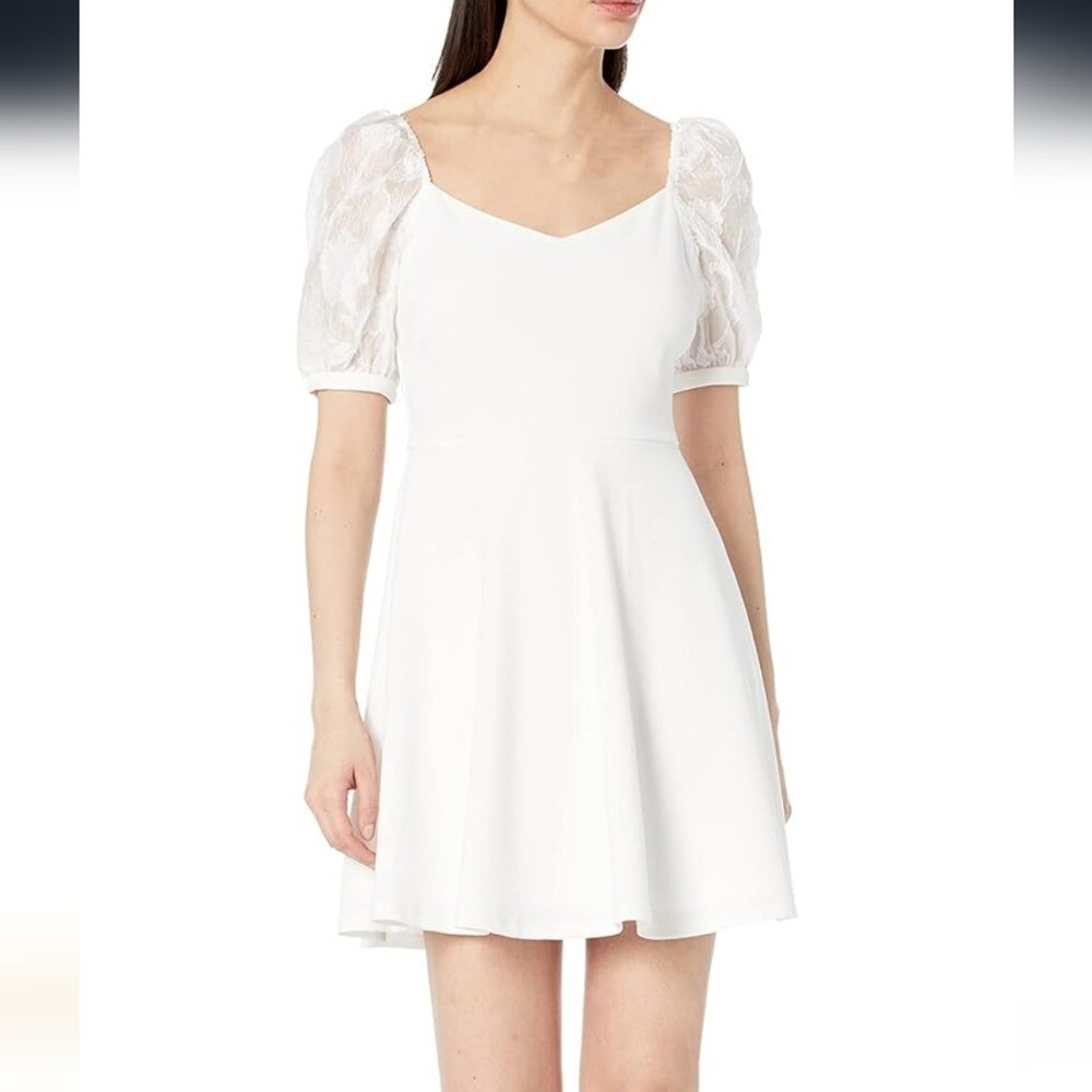 Speechless Women\'s Short Sleeve Ivory Fit and Flare Party Dress sizE 7 neW