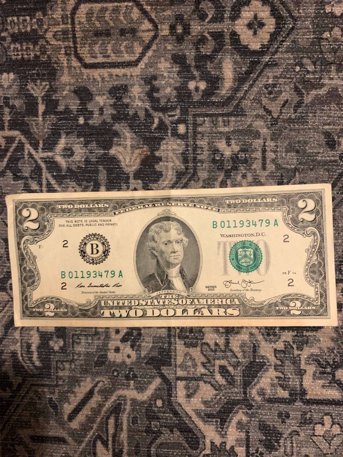 Rare 1995 Two (2$) Dollar Bill , near Uncirculated