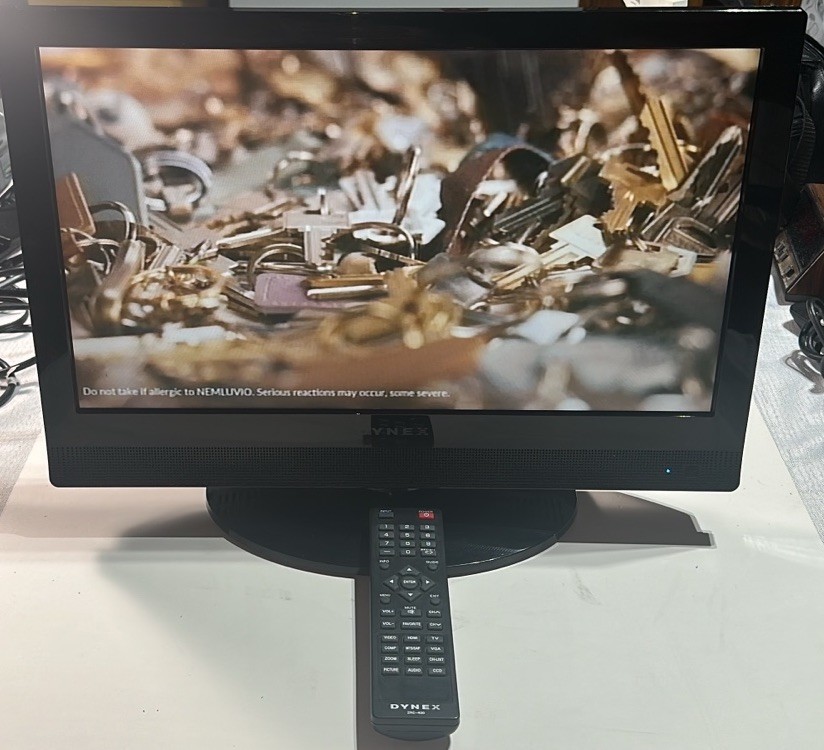 Dynex DX-19L150A11 TV With Remote-HDMI Retro/Gaming (READ FULL DESCRIPTION)-EUC