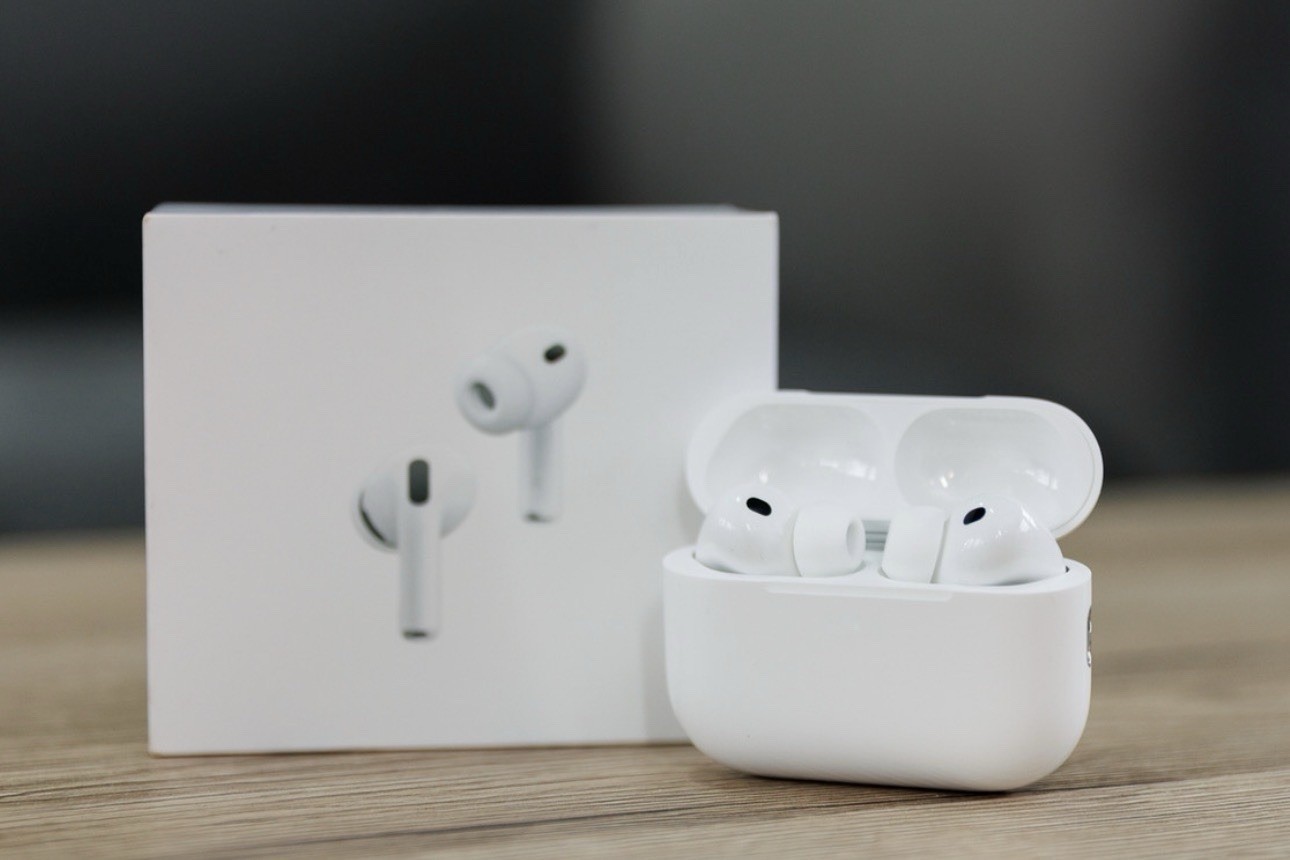 NEW Sealed Pro 3rd generation Wireless In-Ear Bluetooth ActiveNoiseCancellation NEW Sealed Pro 3rd generation Wireless In-Ear Bluetooth ActiveNoiseCancellation