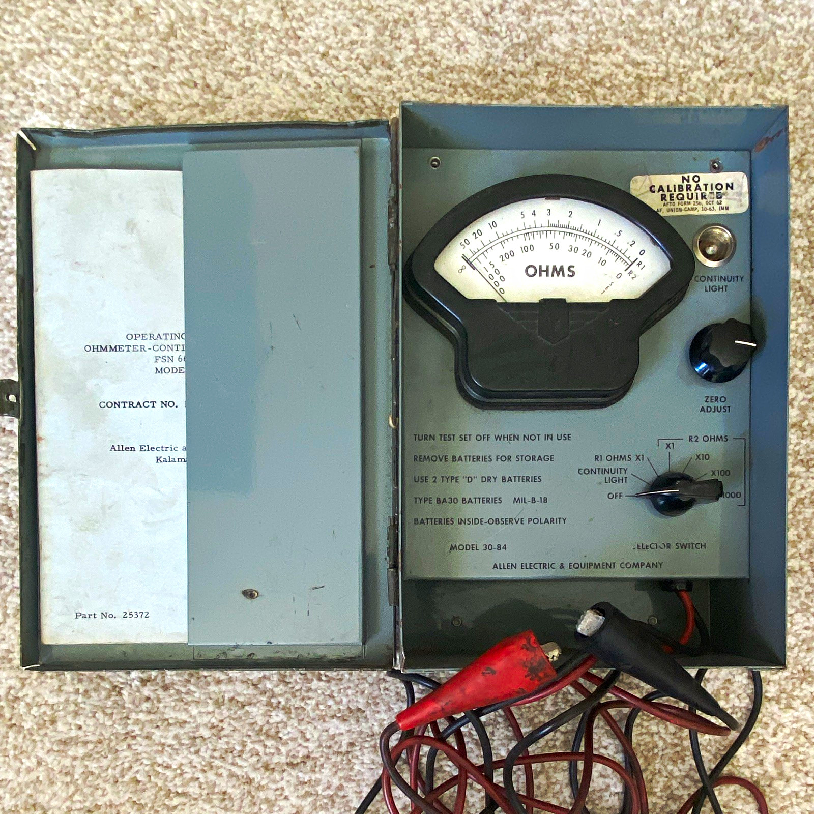 Vtg 1962 Military Allen Electric 30-84 Ohmmeter Continuity Light WORKS w/ Case