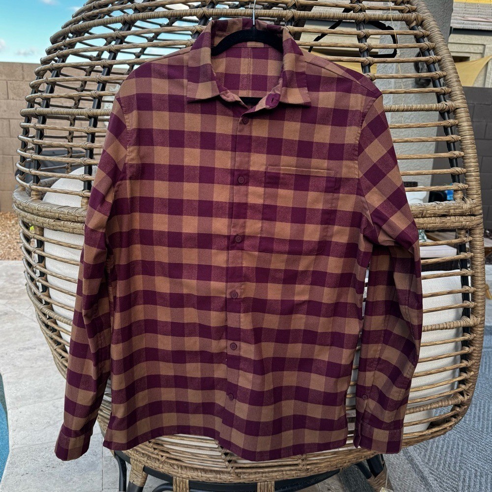 lululemon athletica Mason\'s Peak Maroon/Tan Plaid Brushed Flannel Shirt