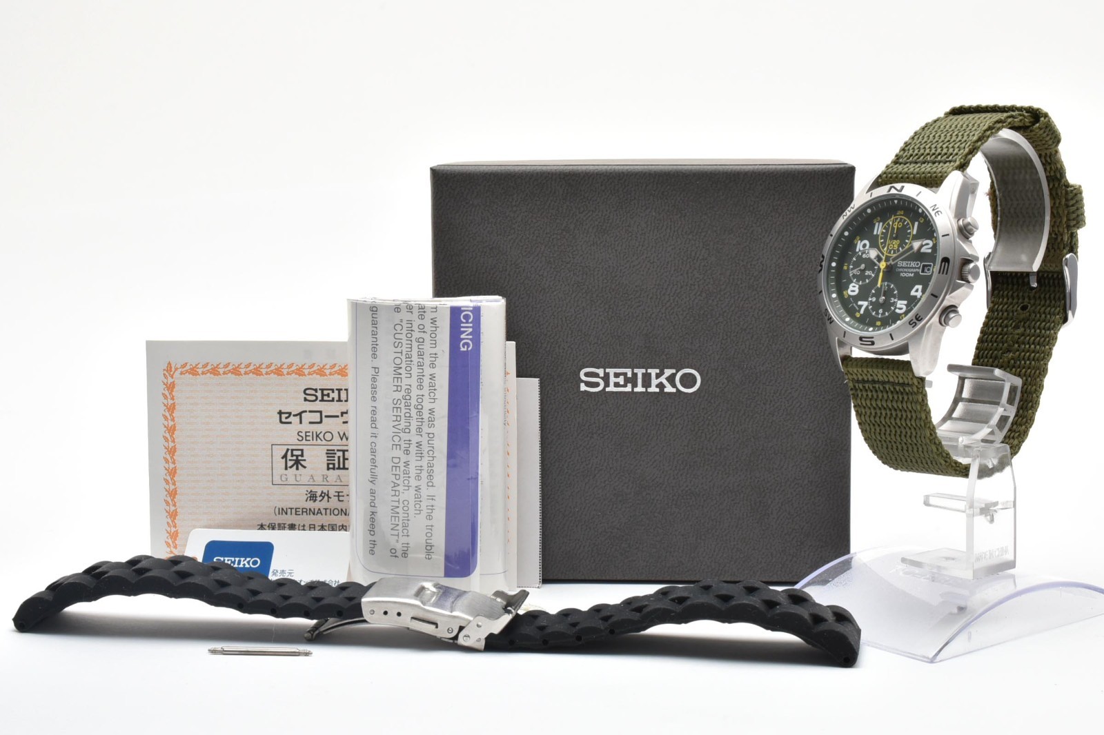 Seiko 7T92-0DX0 Quartz Chronograph Unused Original Strap New original box paper