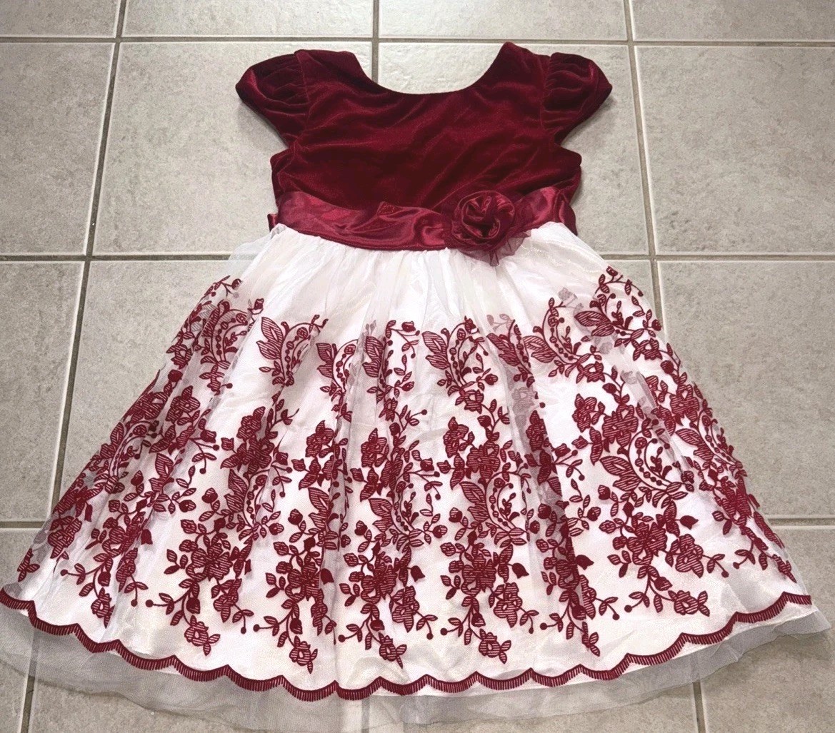 Jona Michelle Dress White Red Floral Fit&Flare Tulle Embroidered Flower Size 8