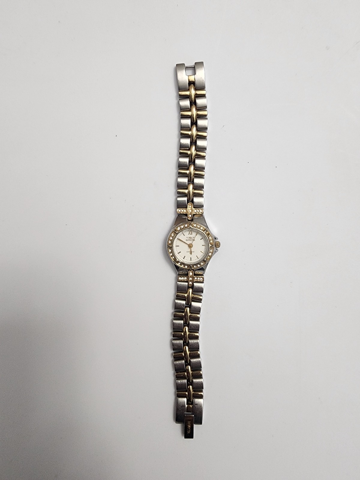 Invicta Wildflower 0133 Women\'s Watch Two Tone Crystal Bezel White Dial READ