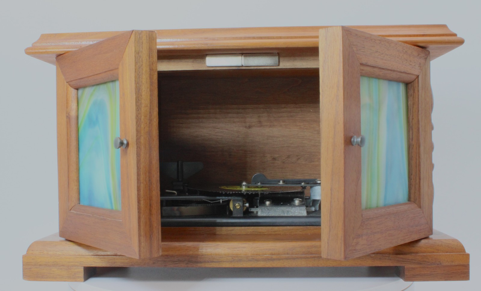 Vintage Rare THORENS AD30  Swiss Music Box, 9 Disc, 2 Stained Glass Doors, Works