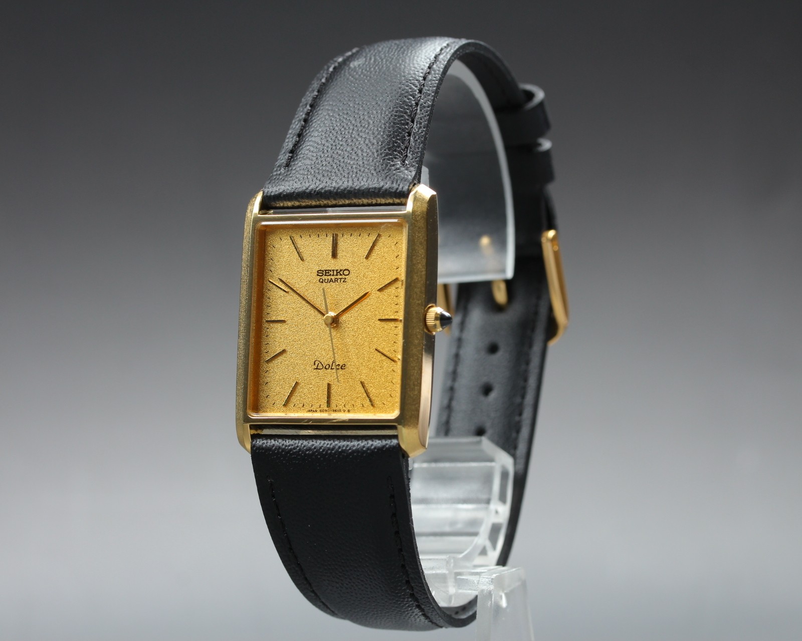 Vintage 1982 [Near MINT] SEIKO Dolce 6030-5510 Tank 26mm Gold Dial Mens Qz Watch