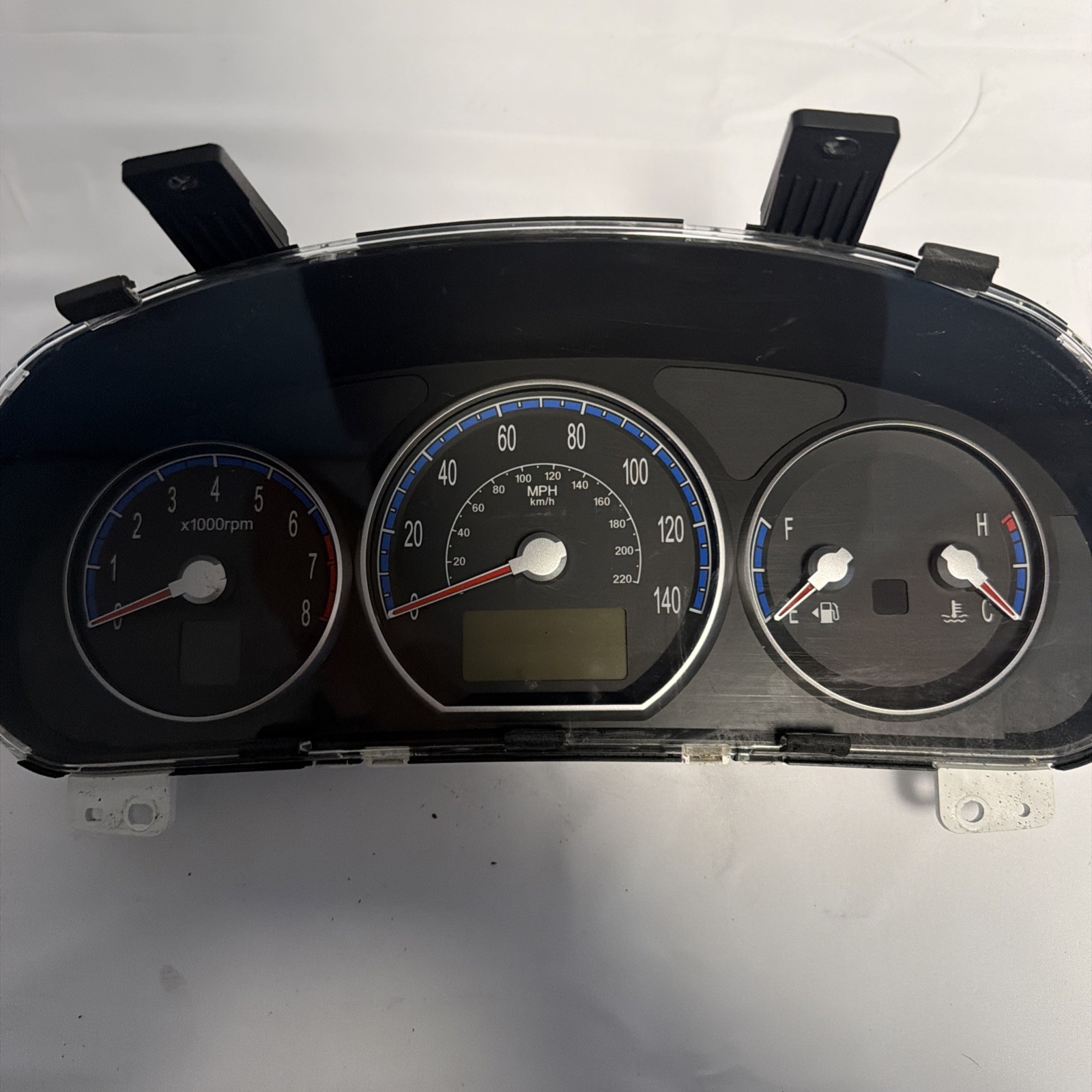 2007-2009 Hyundai Santa Fe 3.3L Instrument Cluster Speedometer OEM 2007-2009 Hyundai Santa Fe 3.3L Instrument Cluster Speedometer OEM