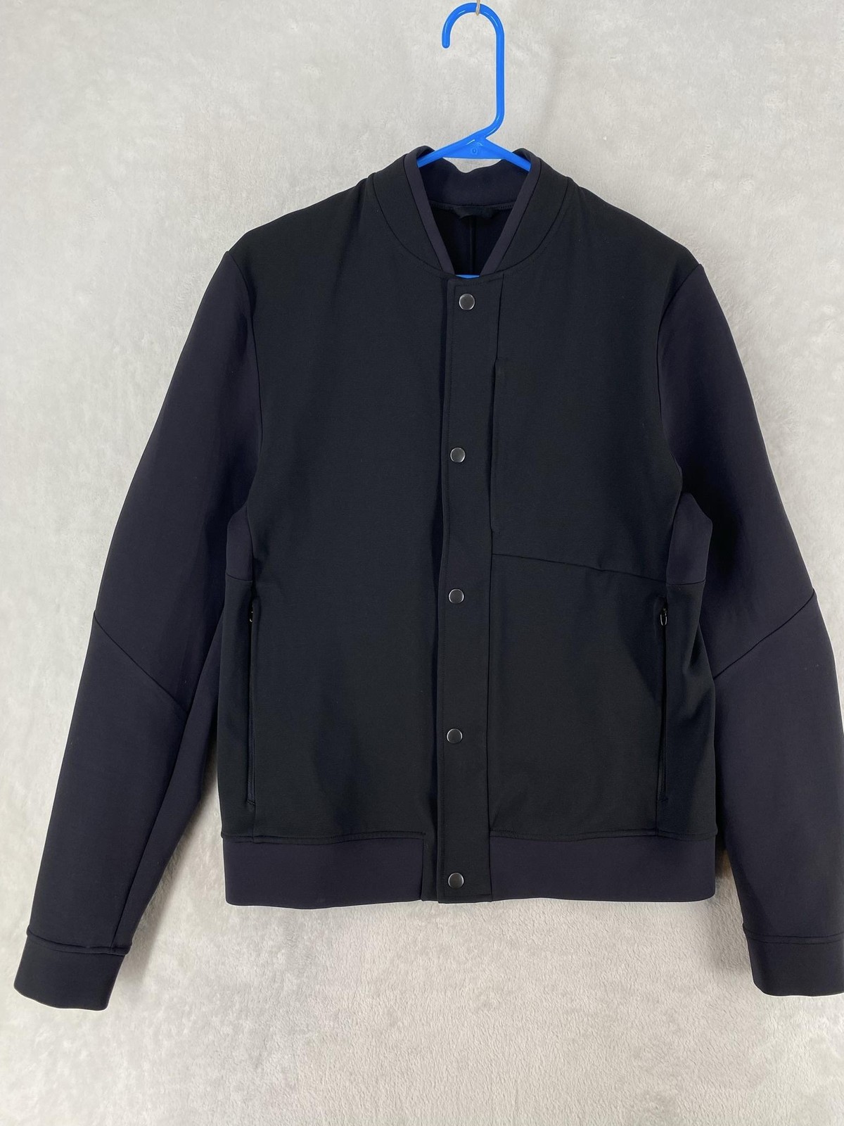 Lululemon Jacket Mens Medium Black Sojourn Varsity Bomber Softshell Snap