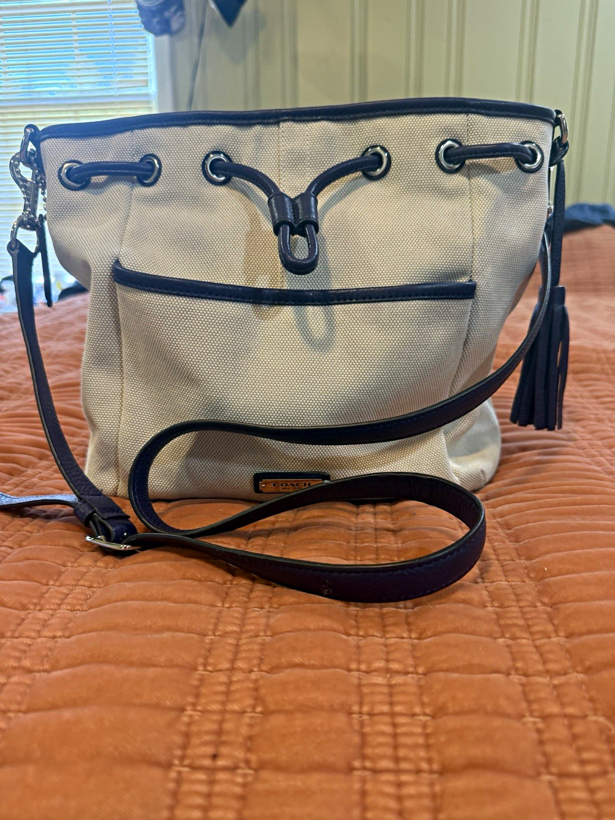 COACH Beige/Drawstring Bucket Shoulder/Crossbody Bag Tassel Det Strap