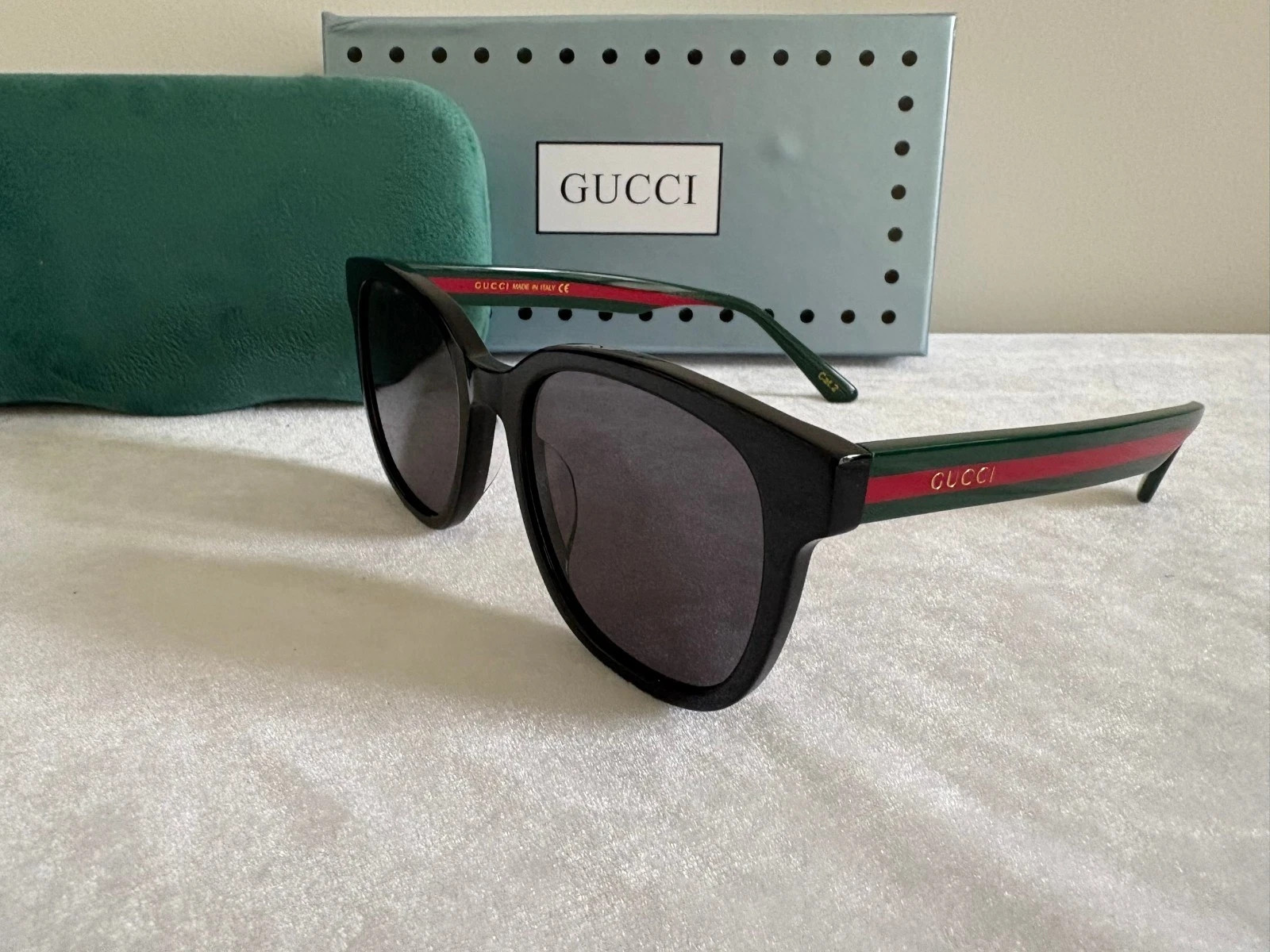 Authentic New Gucci GG0848SK 001 Black Green Red Stripe Grey Sunglasses W/ Box