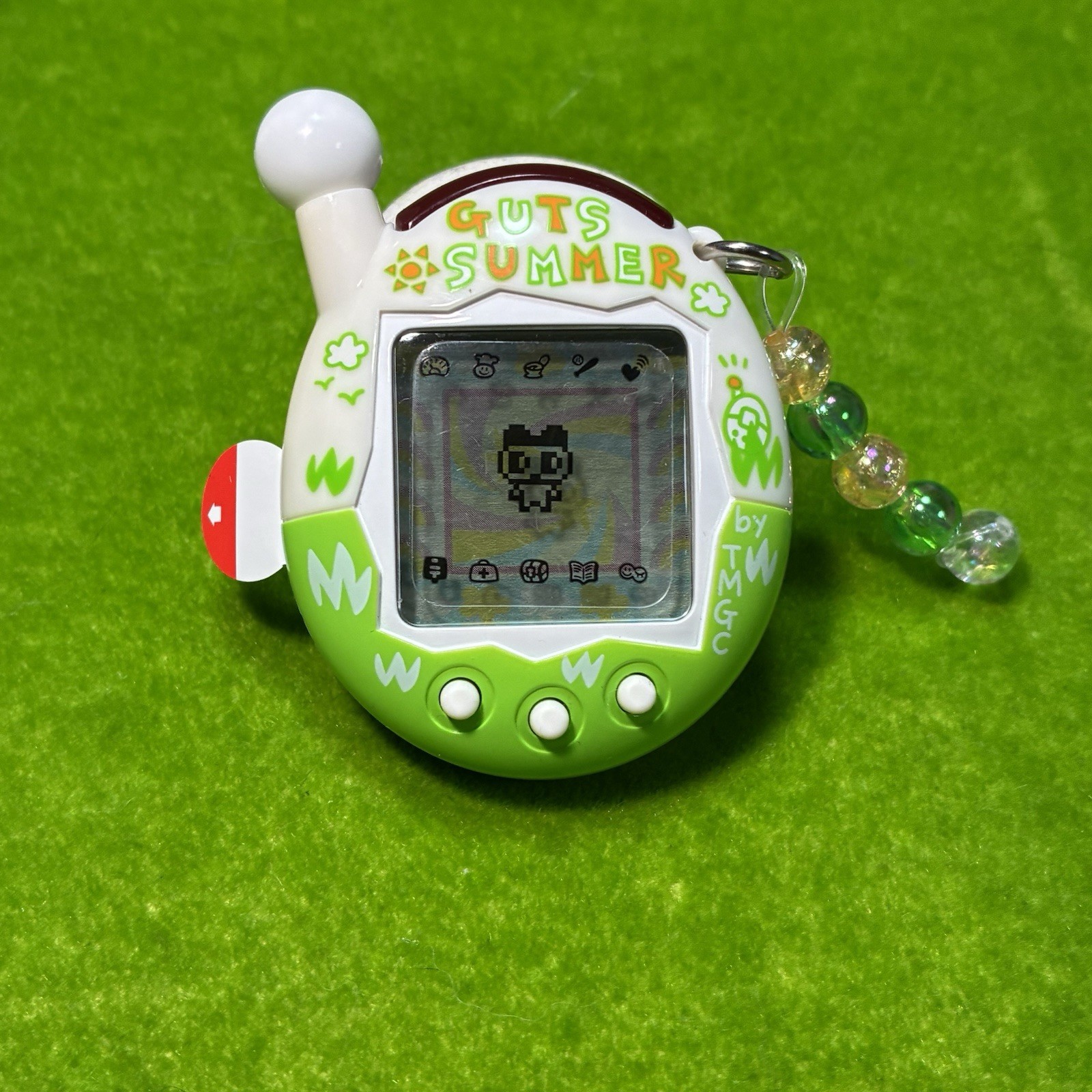 Rare Tamagotchi Connection V4 Entama Guts summer 