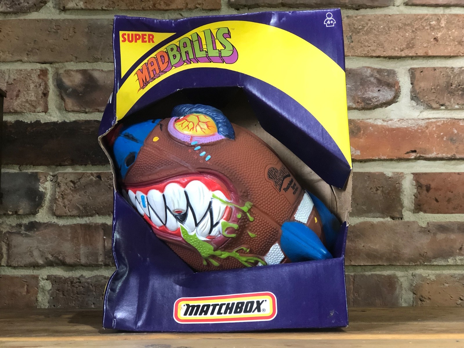 1987 Matchbox Super Madballs Touchdown Terror - Unused Item / Damaged Box - Rare