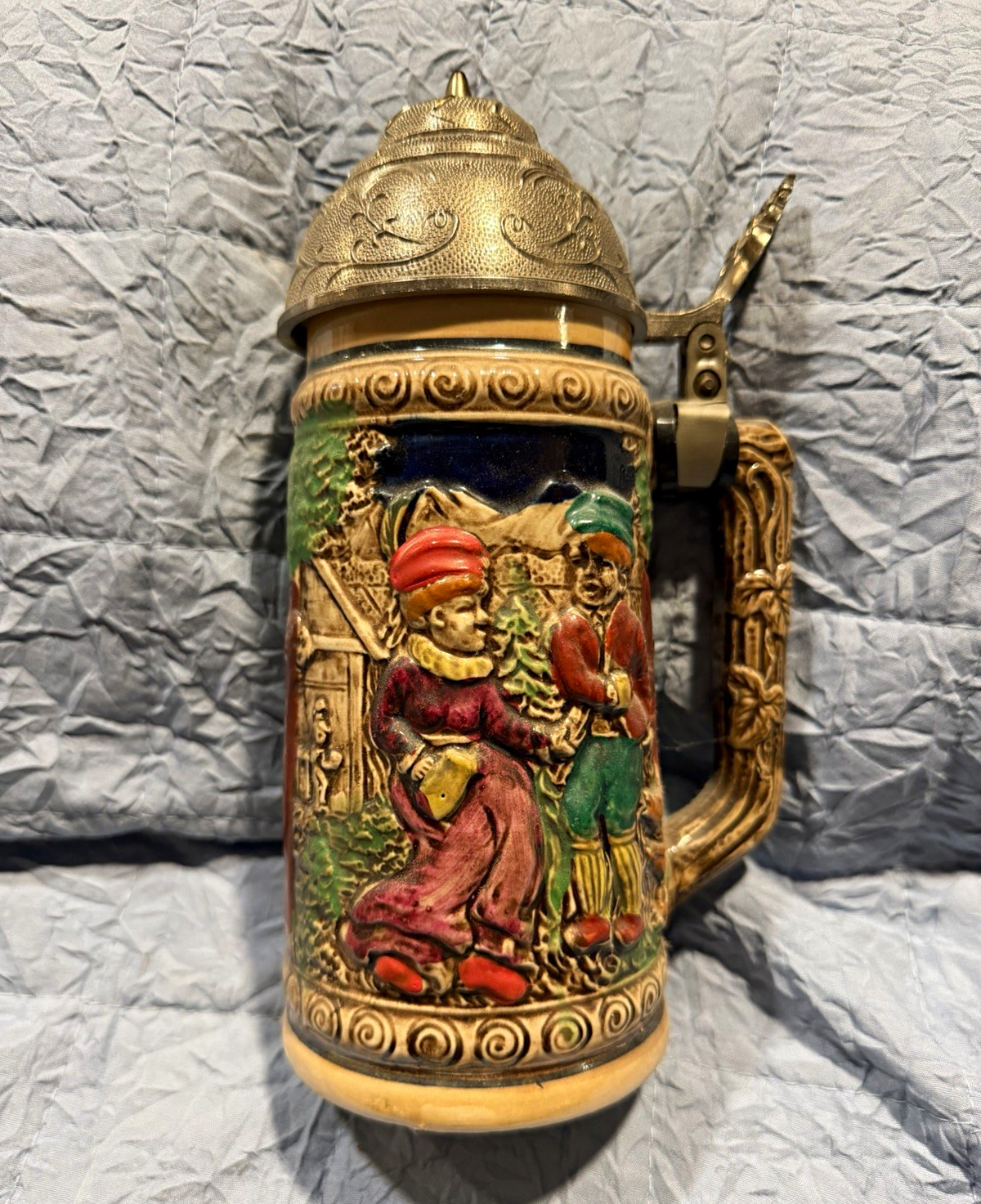Vintage German Style musical Lidded Beer Stein w/ Raised Relief Scene Breweriana