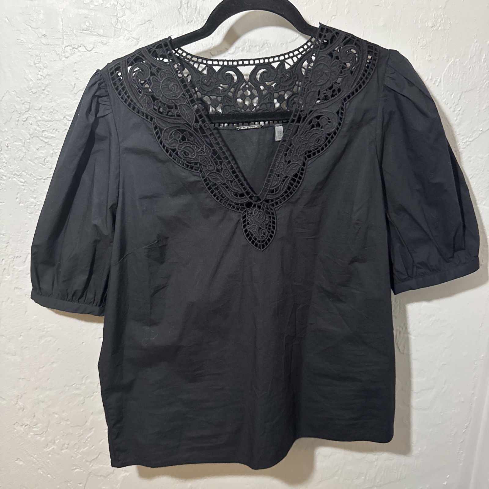 Elie Tahari Black Lace Trim Cotton Blouse Puff Sleeve V Neck Top M NWOT $265 Elie Tahari Black Lace Trim Cotton Blouse Puff Sleeve V Neck Top M NWOT $265
