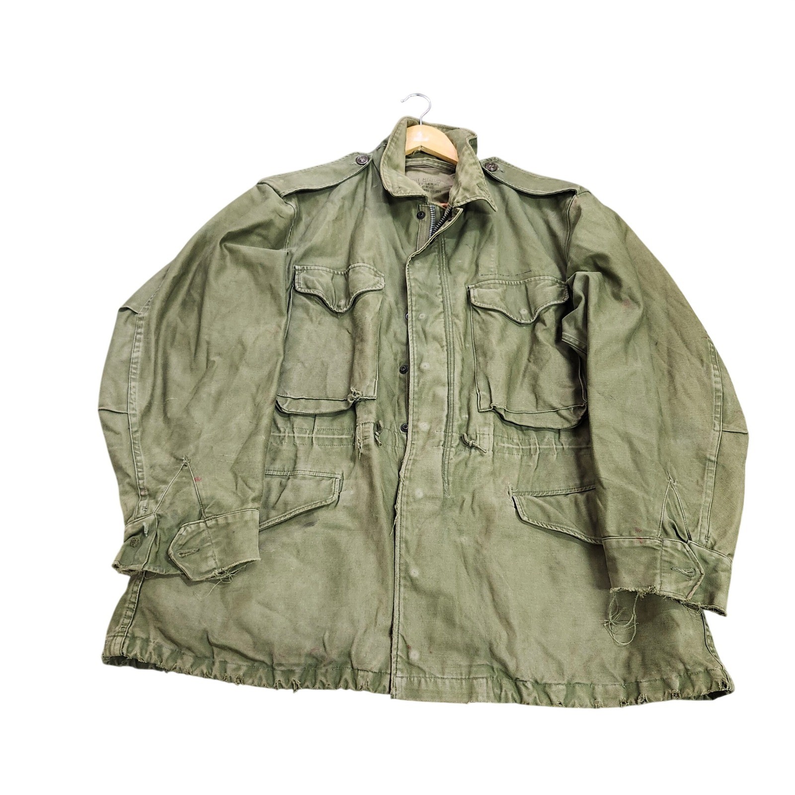 Vintage Vietnam Era US Army M65 Field Jacket OG-107 Medium Regular Distressed