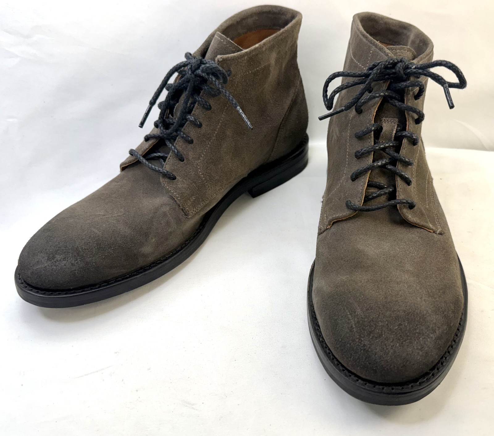 Frye Paul Suede Chukka Boots Men\'s 10.5 D Grey 3481603-G - EUC