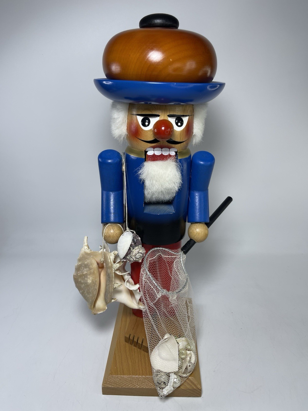 VINTAGE STEINBACH VOLKSKUNST NUTCRACKER - SEASHELLS COMPLETE GERMANY VINTAGE STEINBACH VOLKSKUNST NUTCRACKER - SEASHELLS COMPLETE GERMANY