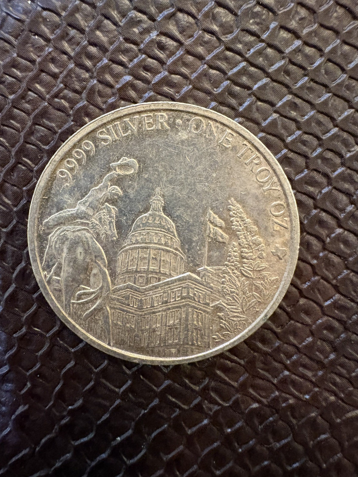 2018 1 oz Texas Mint State Capitol Silver Round 2018 1 oz Texas Mint State Capitol Silver Round