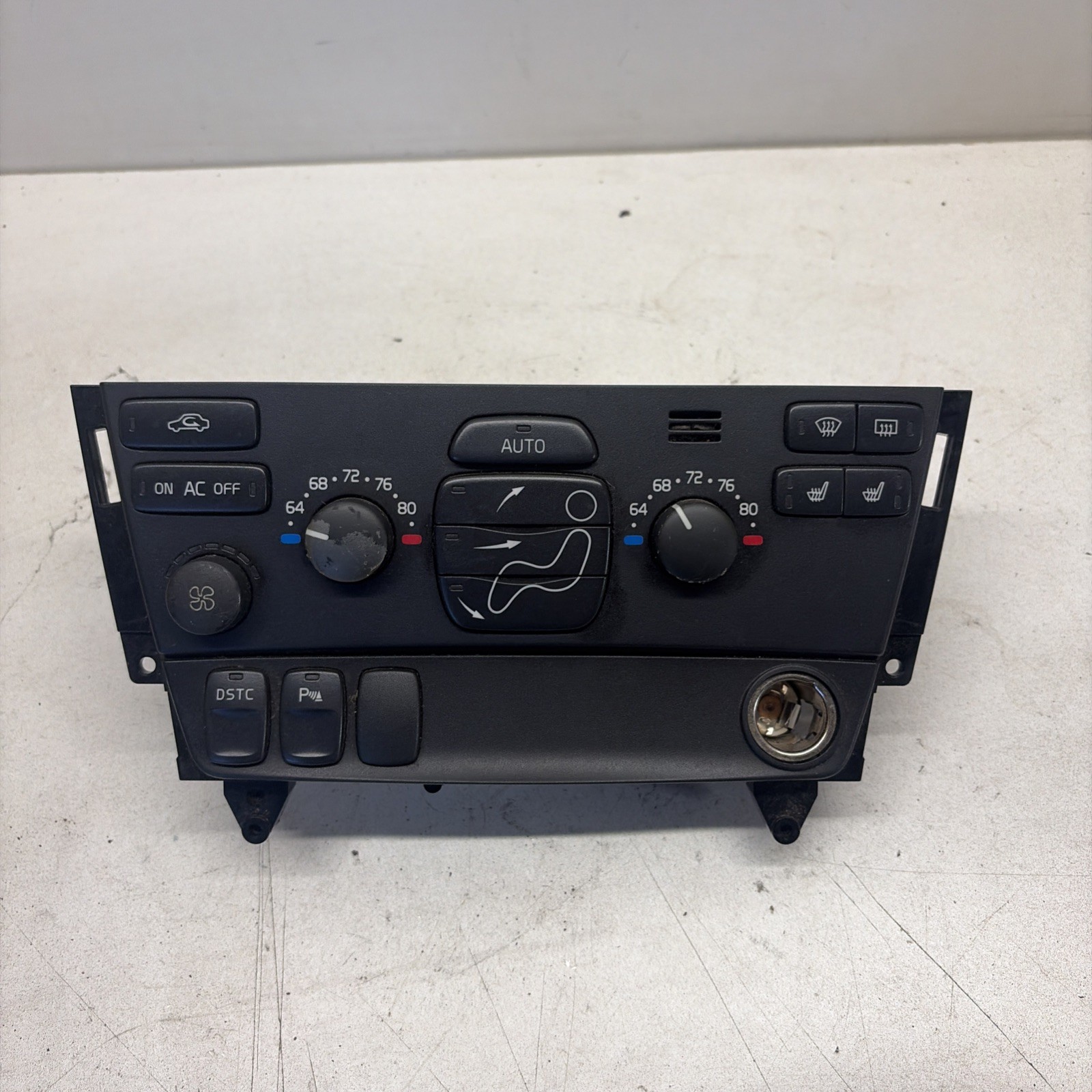 2005-2009 Volvo S60 V70 XC70 A/C Climate Control Module Part #8697141