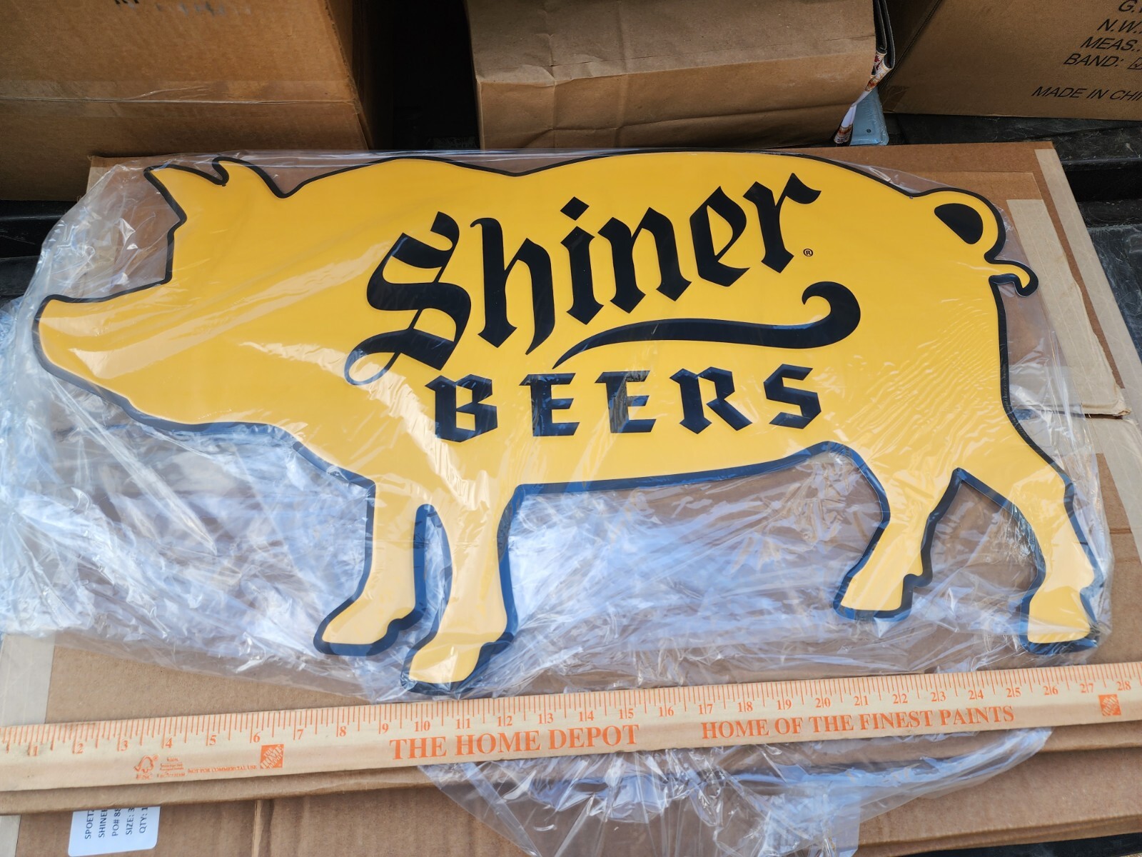 SHINER BOCK BEER Spoetzl Brewery TEXAS PIG SIGN Man Cave Bar TACKER SHINER BOCK BEER Spoetzl Brewery TEXAS PIG SIGN Man Cave Bar TACKER