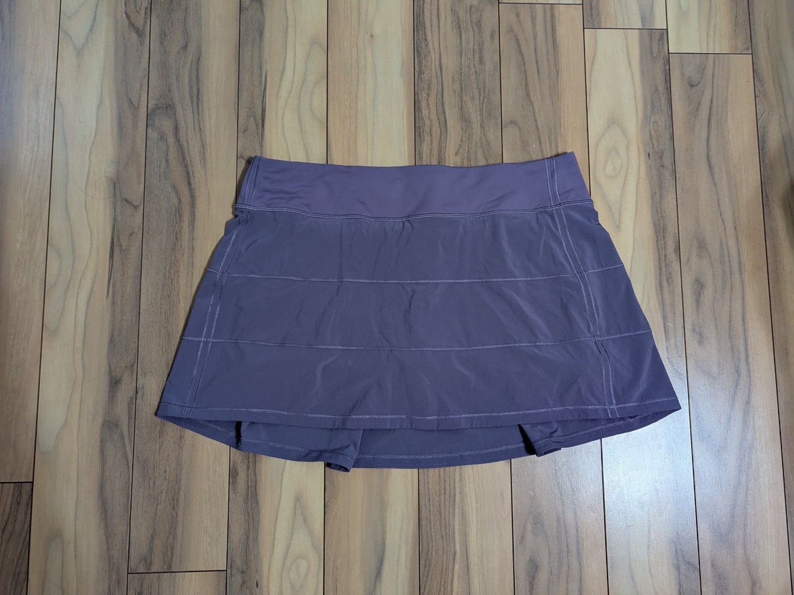 EUC Lululemon Pace Rival Skirt In Dusty Mauve Size 12 EUC Lululemon Pace Rival Skirt In Dusty Mauve Size 12