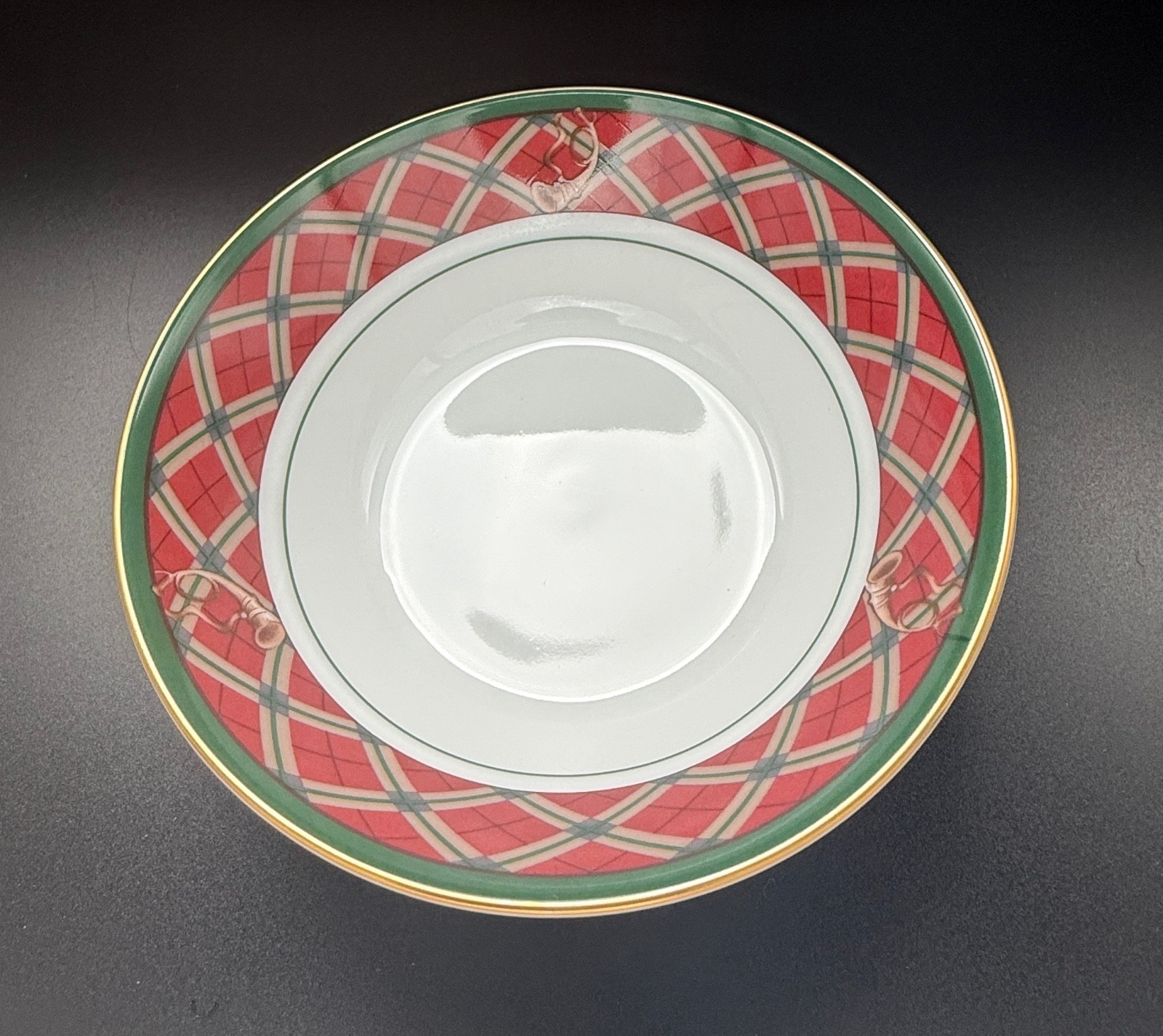 Noritake Royal Hunt 3930 5 in Fruit Dessert Bowls Set of 2 Sri Lanka