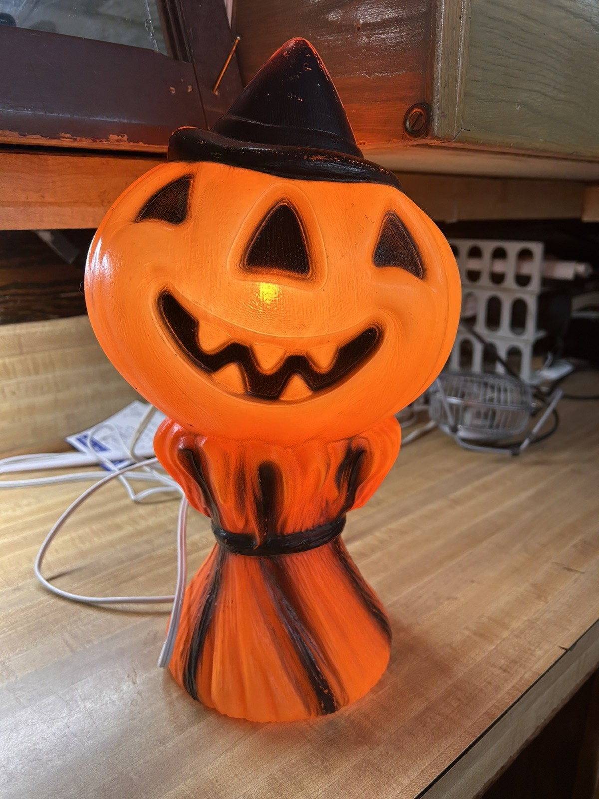 Vintage 1969 Empire Halloween Blow Mold Pumpkin Witch Hat Lighted 14