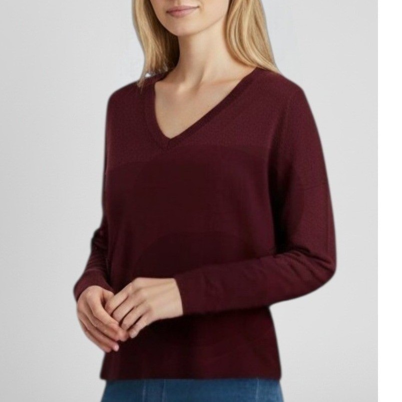 Quince Womens S NWOT Mongolian Cashmere V-Neck Sweater Burgundy Quiet Lux Slim