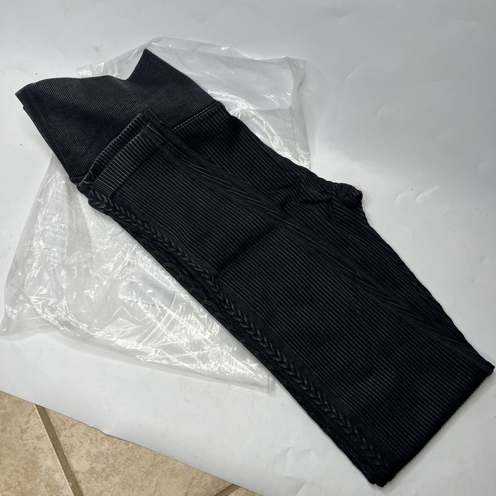 NWT Offline by Aerie Seamless 7/8 Leggings Cable Ribbed Hi-Rise Woman’s Small