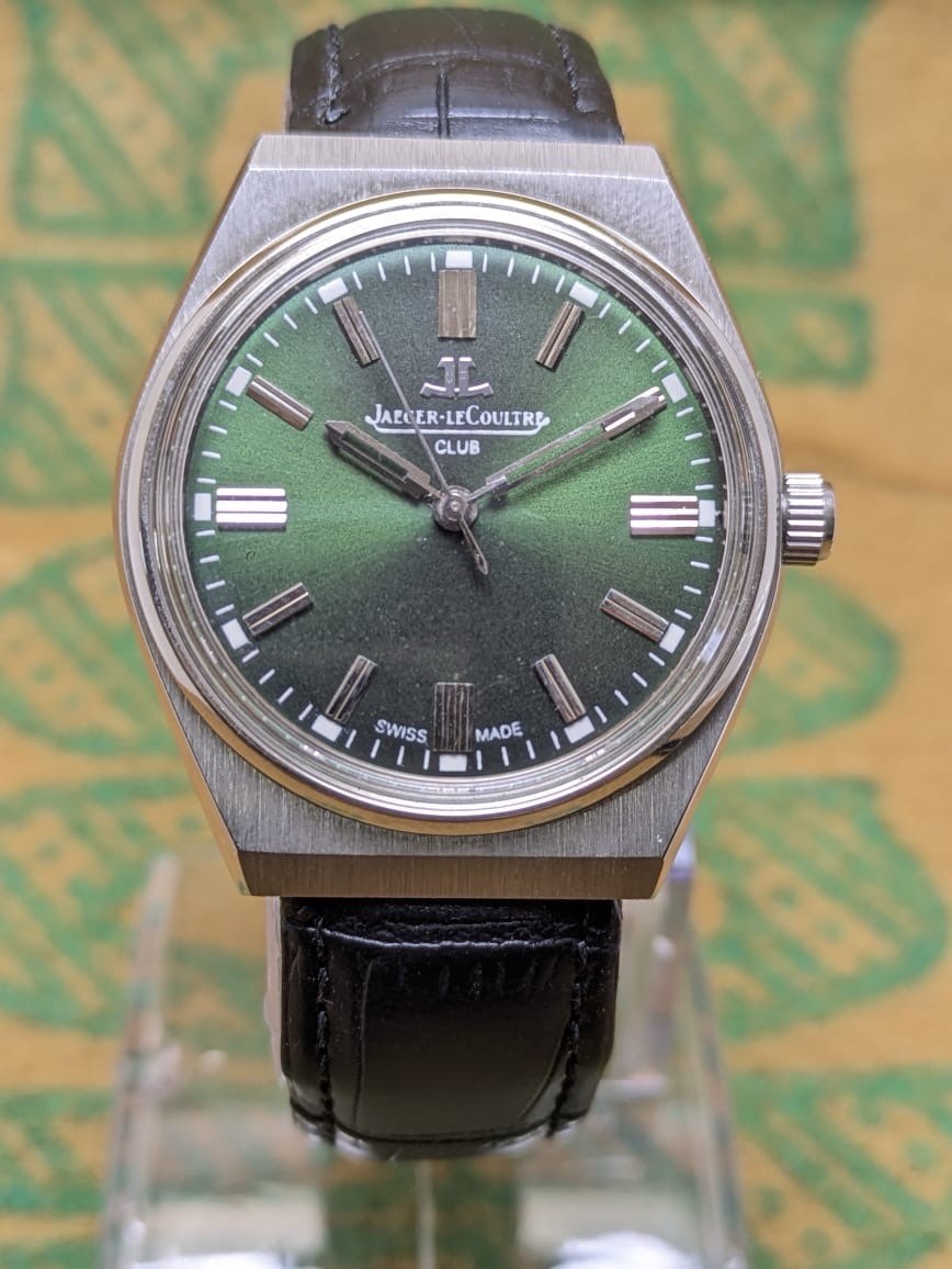 Vintage Jaeger-LeCoultre 17 Jewels Manual Winding Swiss Made Men’s Watch Vintage Jaeger-LeCoultre 17 Jewels Manual Winding Swiss Made Men’s Watch