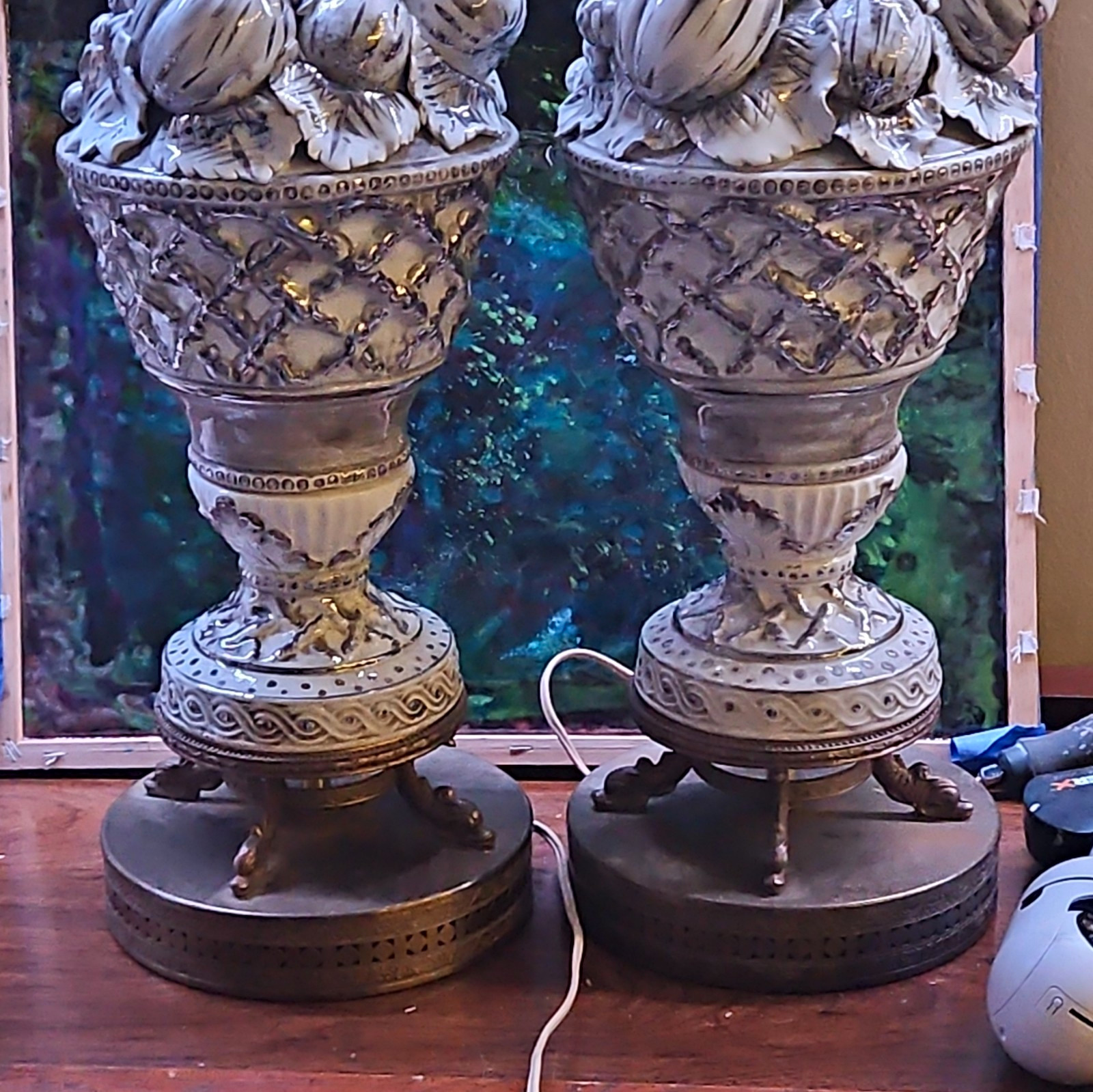 Pair Ceramic Table Lamps White/Black Floral Fruit Motif Antique Brass Base