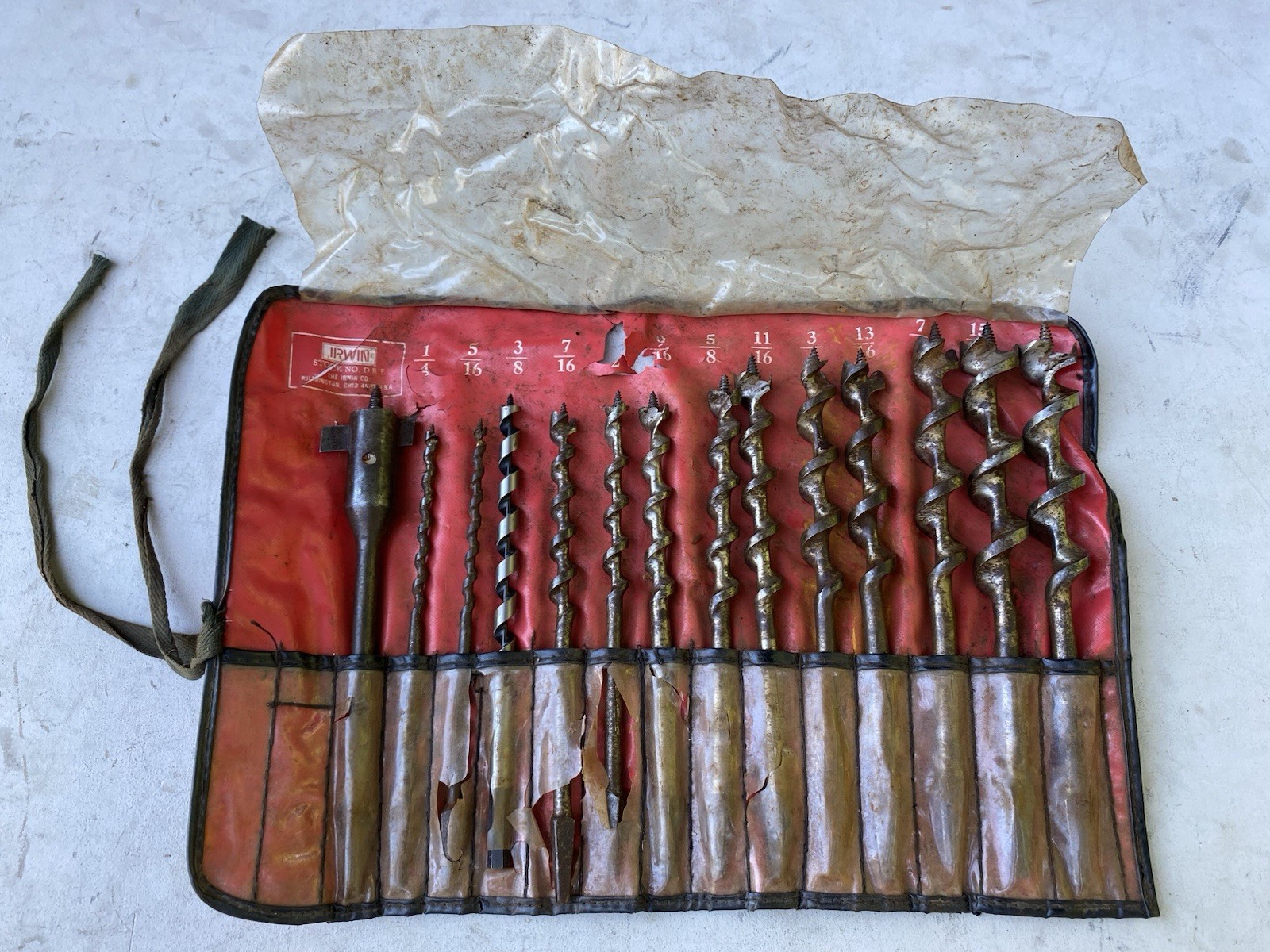 Vintage Irwin 14-Piece Auger Set 1/4” - 1” + Expansion Bit